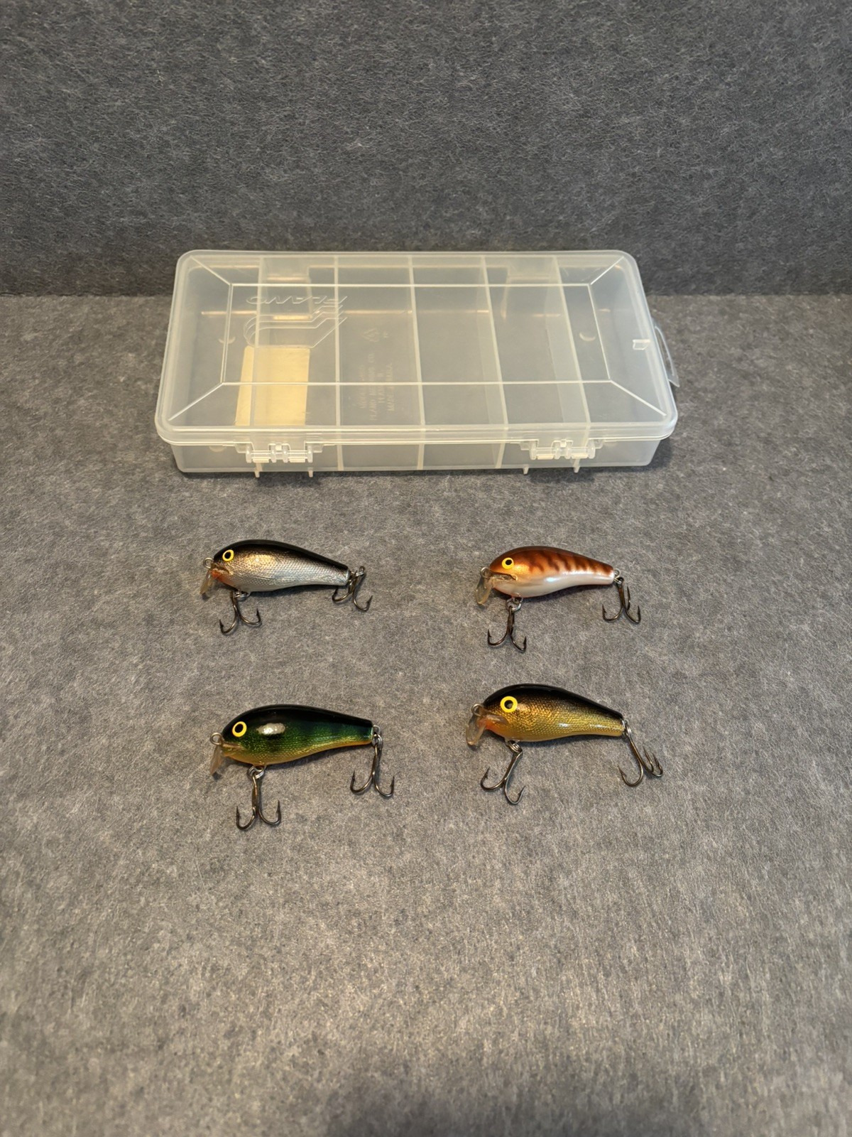 Vintage Rapala Mixed Crankbait Lot of 4 with plastic case