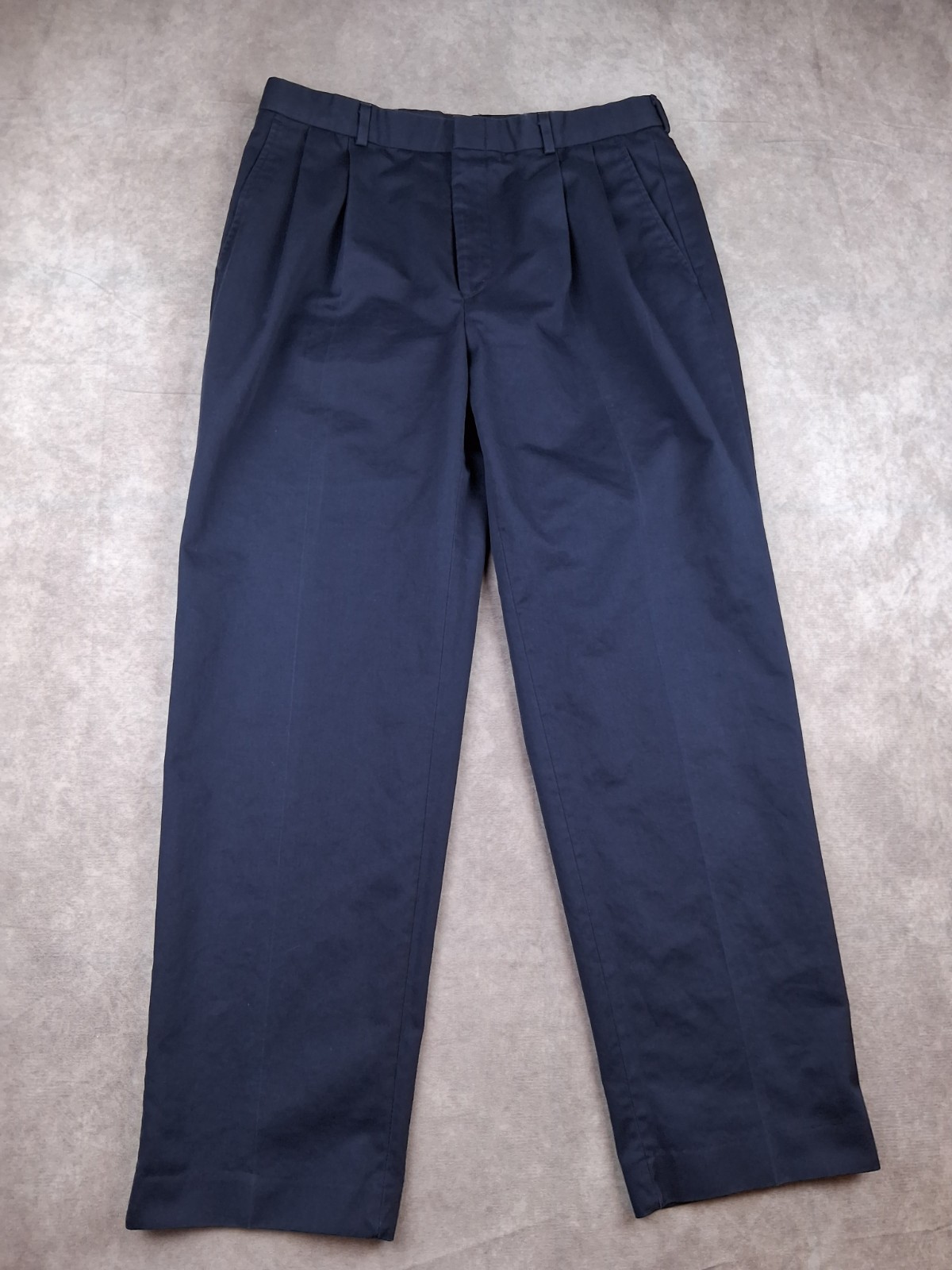 Vintage Woolrich Double Pleated Pants Mens 32x30 Fit Navy Blue Twill Made USA Vintage Woolrich Double Pleated Pants Mens 32x30 Fit Navy Blue Twill Made USA
