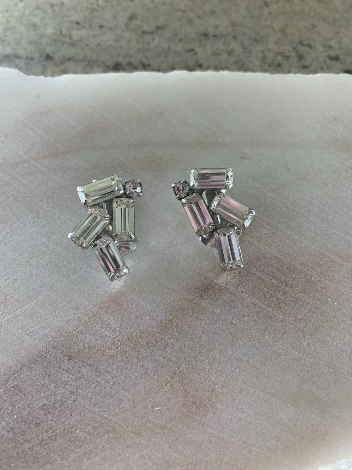VTG WEISS Signed Silver Tone Clear Crystal Rhinestone Clip-On Dangle Earrings VTG WEISS Signed Silver Tone Clear Crystal Rhinestone Clip-On Dangle Earrings