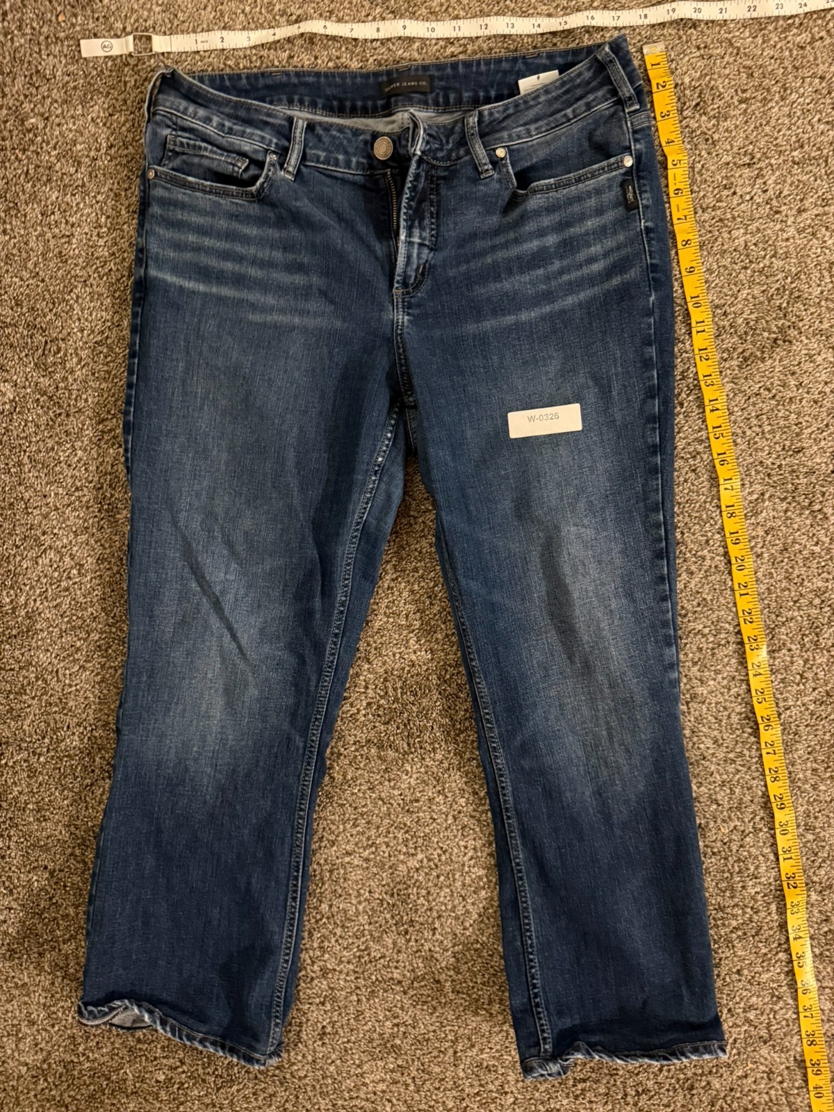 Silver Jeans Suki slim boot cropped jeans 16W Silver Jeans Suki slim boot cropped jeans 16W