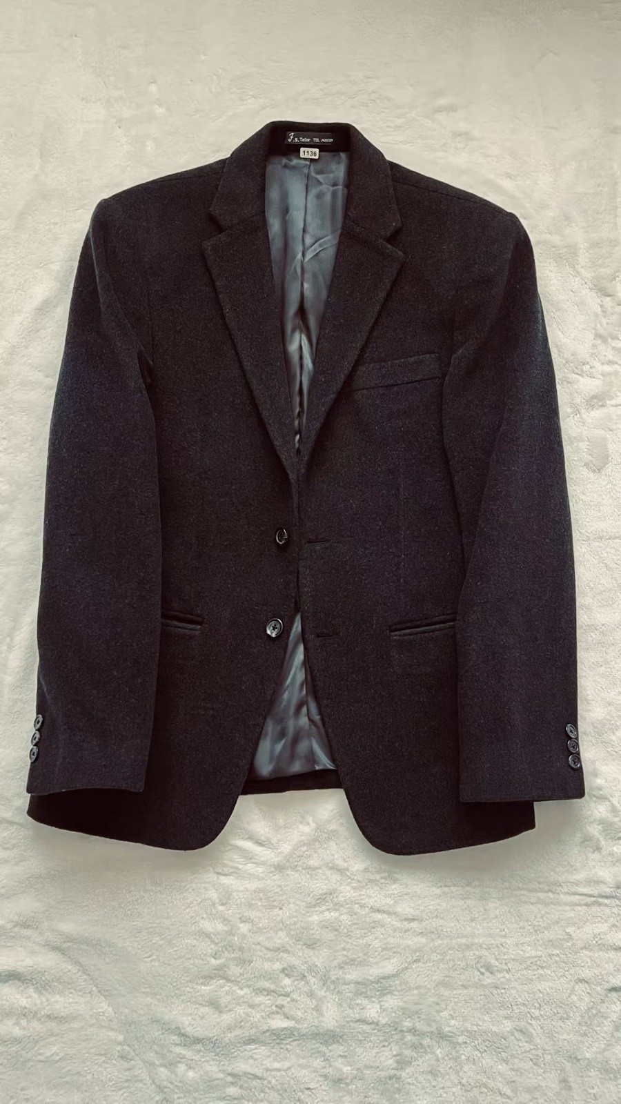 Custom Made By Famous Tailor Mens Slim-Fit Solid Suit Black 38R Wool Handpicked