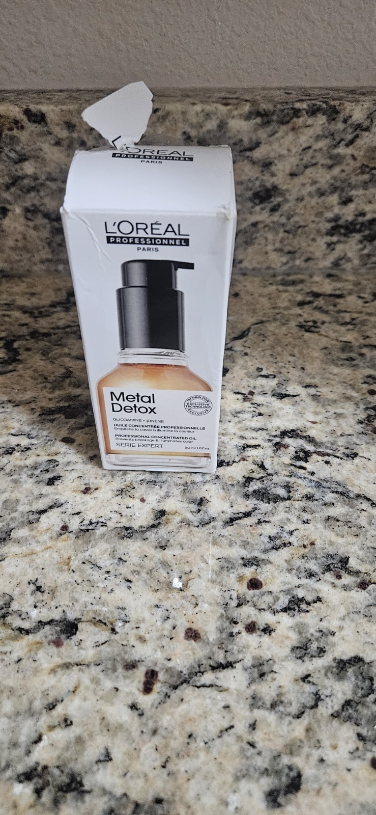 NEW** L\'Oreal Professionnel Serie Expert Metal Detox Hair Oil  50ml 1.6 oz