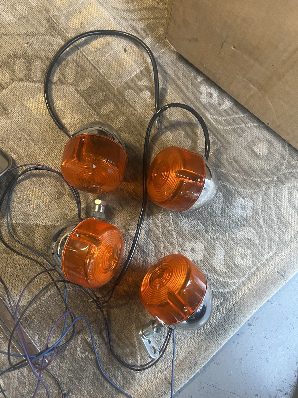 Turn Signals From A 2001 Fat Boy Harley Davidson signal pair only 2 Turn Signals From A 2001 Fat Boy Harley Davidson signal pair only 2