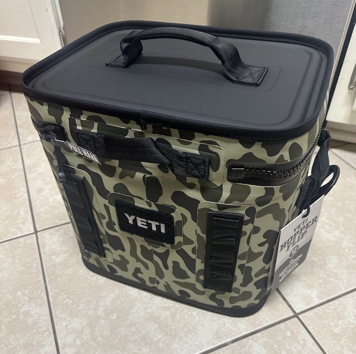 Yeti Hopper Flip 12 Soft Cooler Portable OLIVE CAMO RARE COLOR NEW FAST SHIP