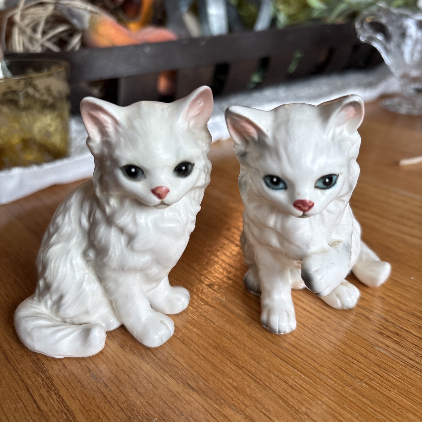 Vintage Lefton Porcelain Cat Figurines Made In Japan Set of 2 Vintage Lefton Porcelain Cat Figurines Made In Japan Set of 2