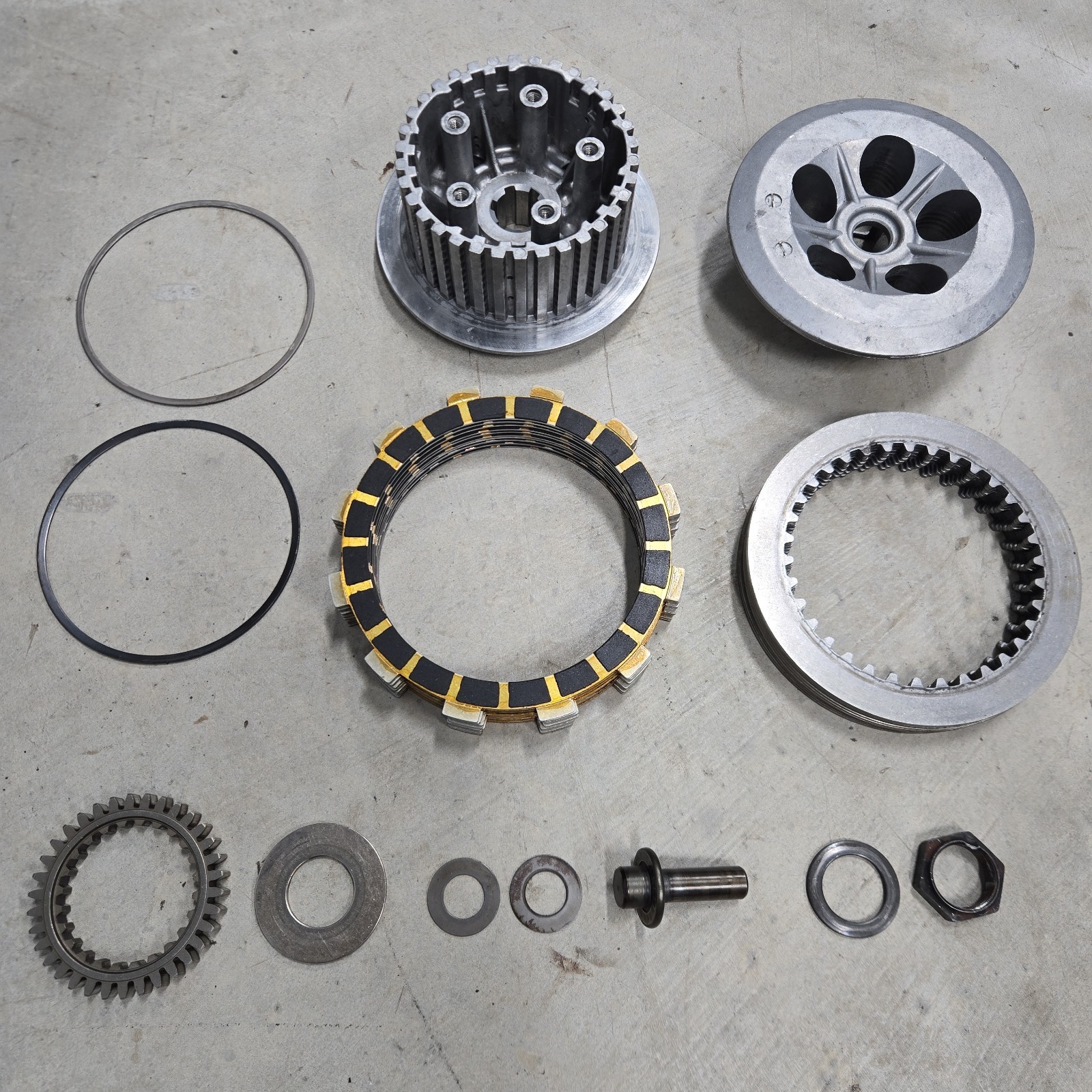 2001-2004 Suzuki GSX-R 1000 OEM Clutch Hub Pressure Plate Gear Set