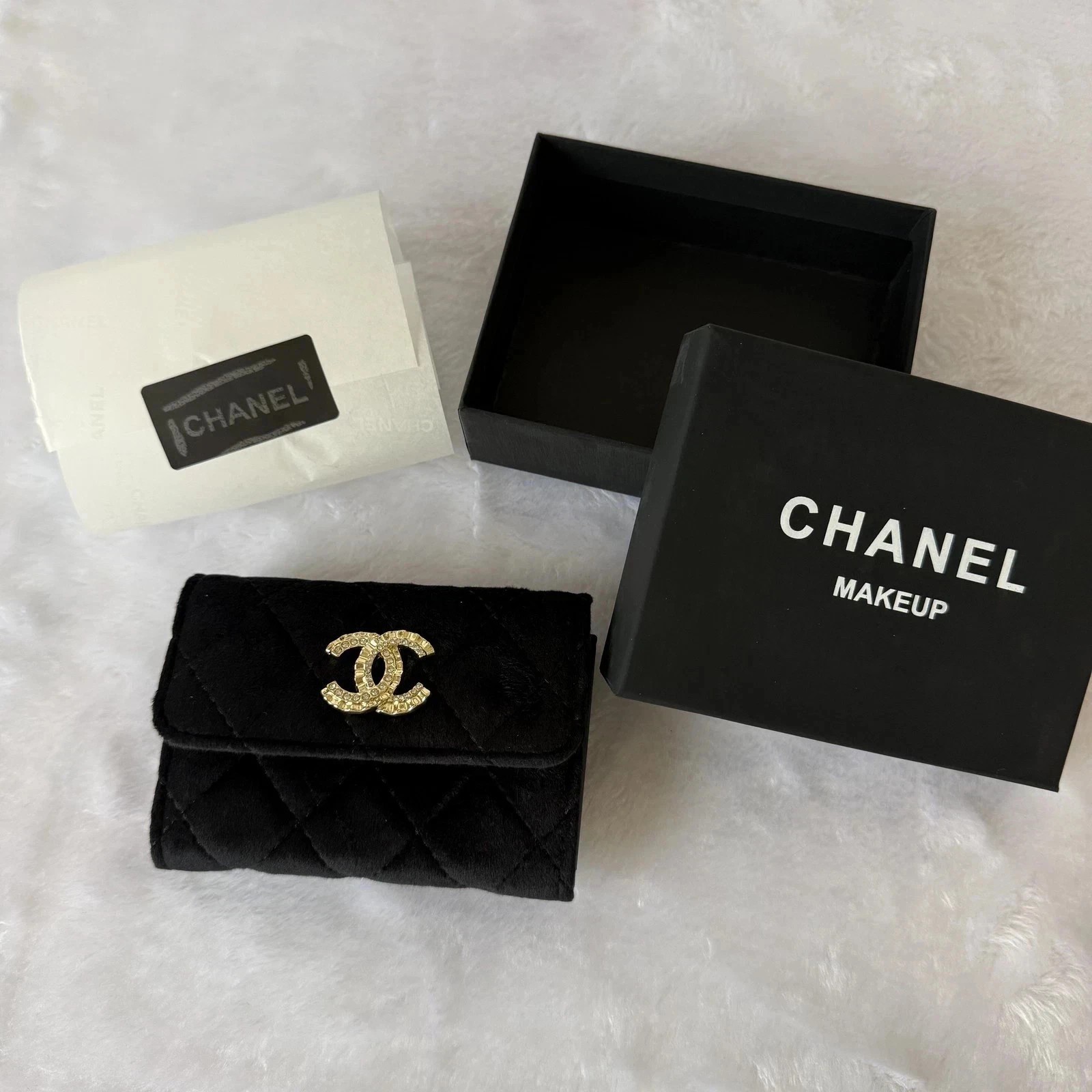 New Chanel Beauty VIP Gift Bag with box