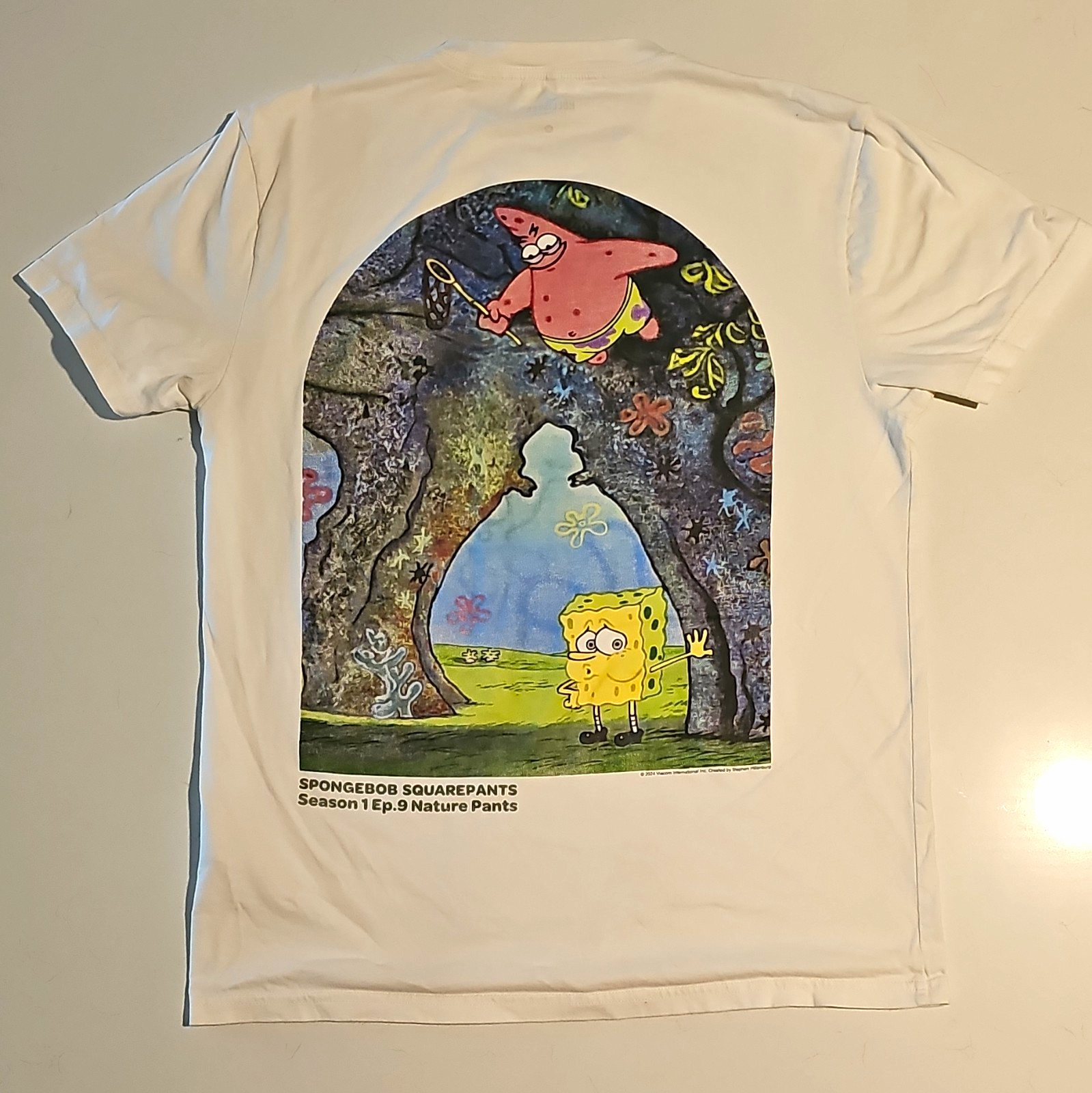 Hollister Men’s White Short Sleeve Crew Neck SpongeBob Patrick Graphic Tee M