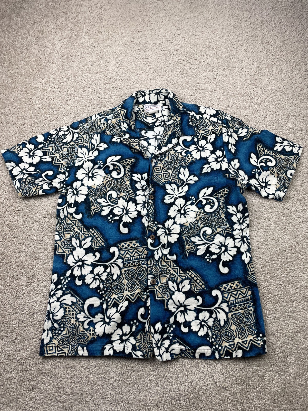 Vintage KY’s International Fashion Mens Medium Cotton Hawaiian Barkcloth Floral