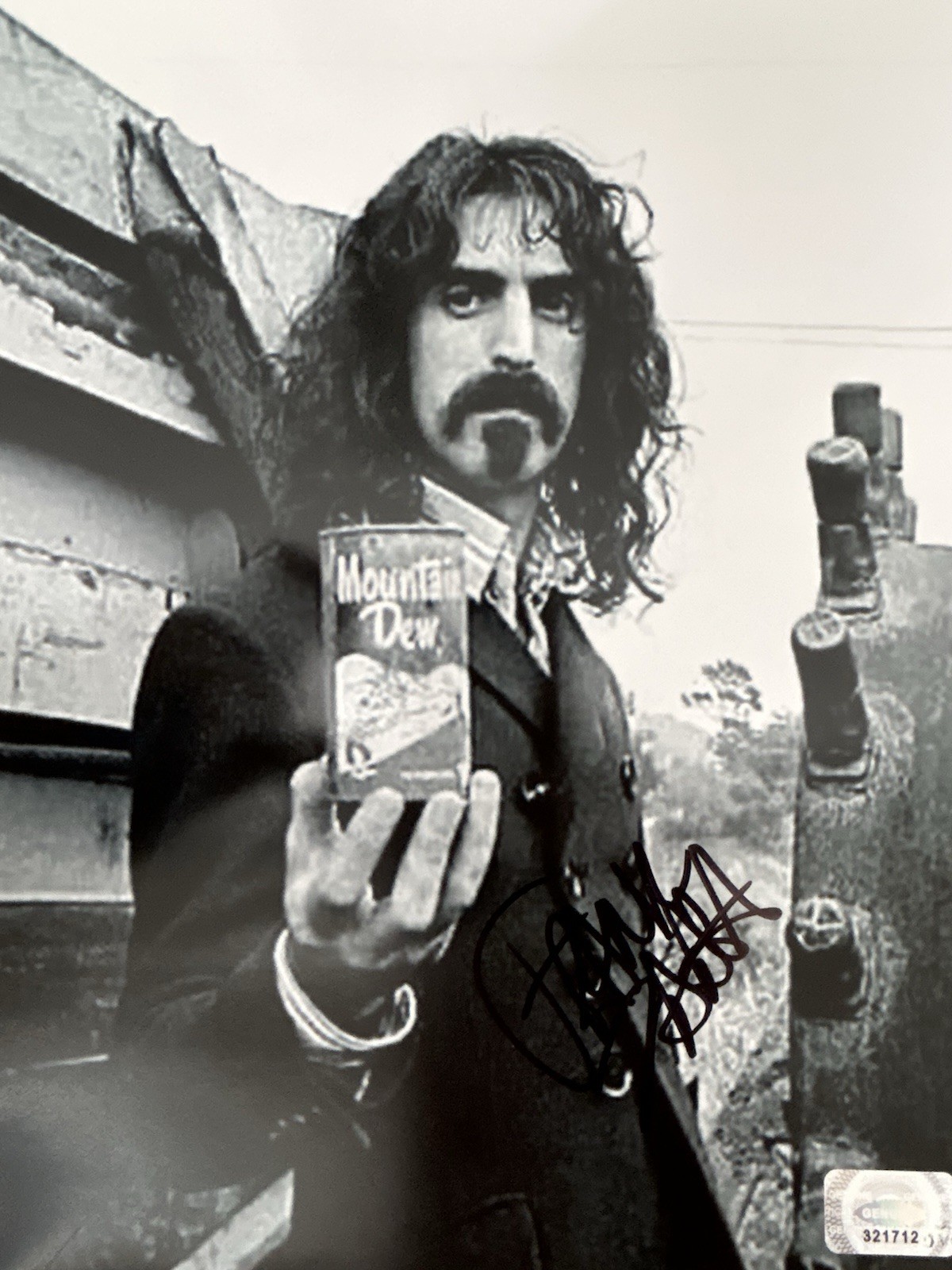 Frank Zappa 8x10 Autographed Photo With COA 