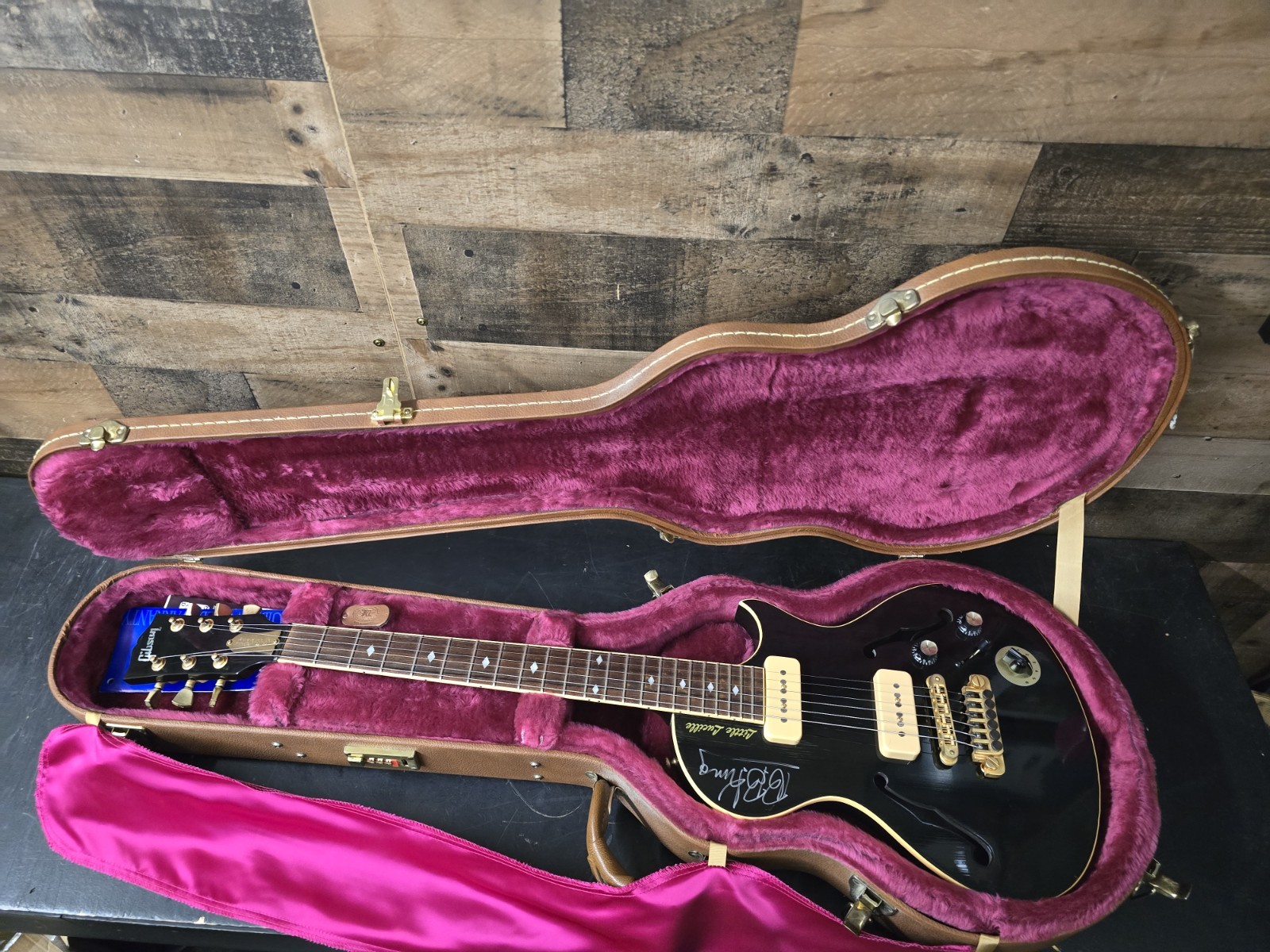1996 Gibson Little Lucille Signed BB king. W/Ohsc 7 Lb