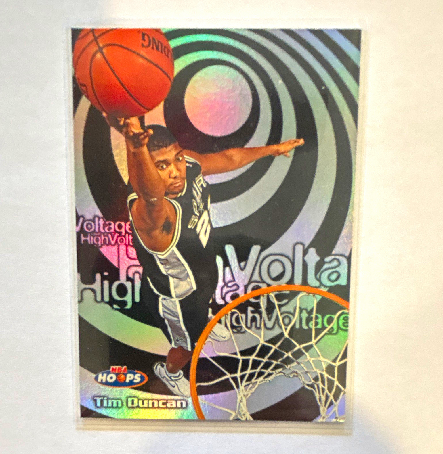 SkyBox 1998-99 NBA Hoops High Voltage Insert Tim Duncan Spurs 15/20HV