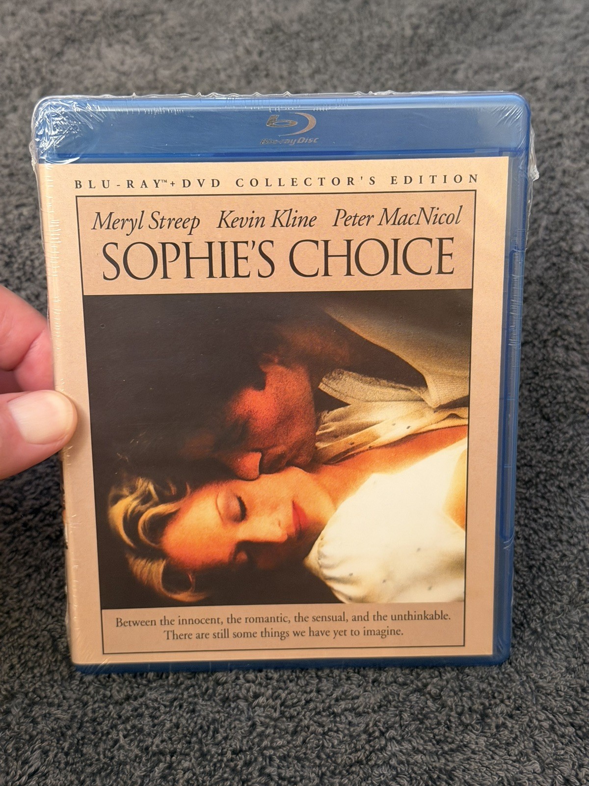 Sophie's Choice (2-Disc Blu-ray/DVD, 1982) NEW Factory Sealed Sophie's Choice (2-Disc Blu-ray/DVD, 1982) NEW Factory Sealed