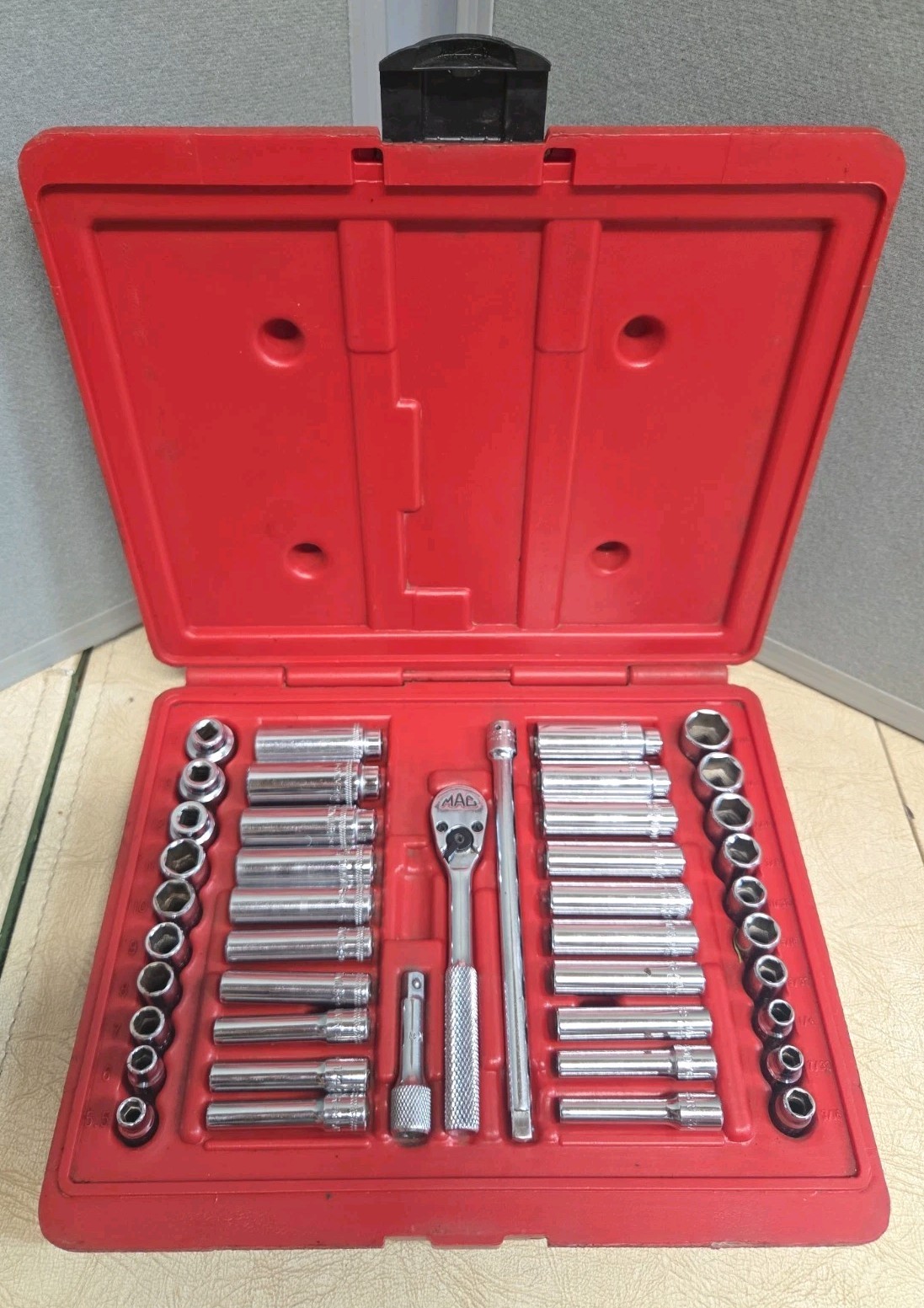 Mac SAE Metric 44Pc 1/4\