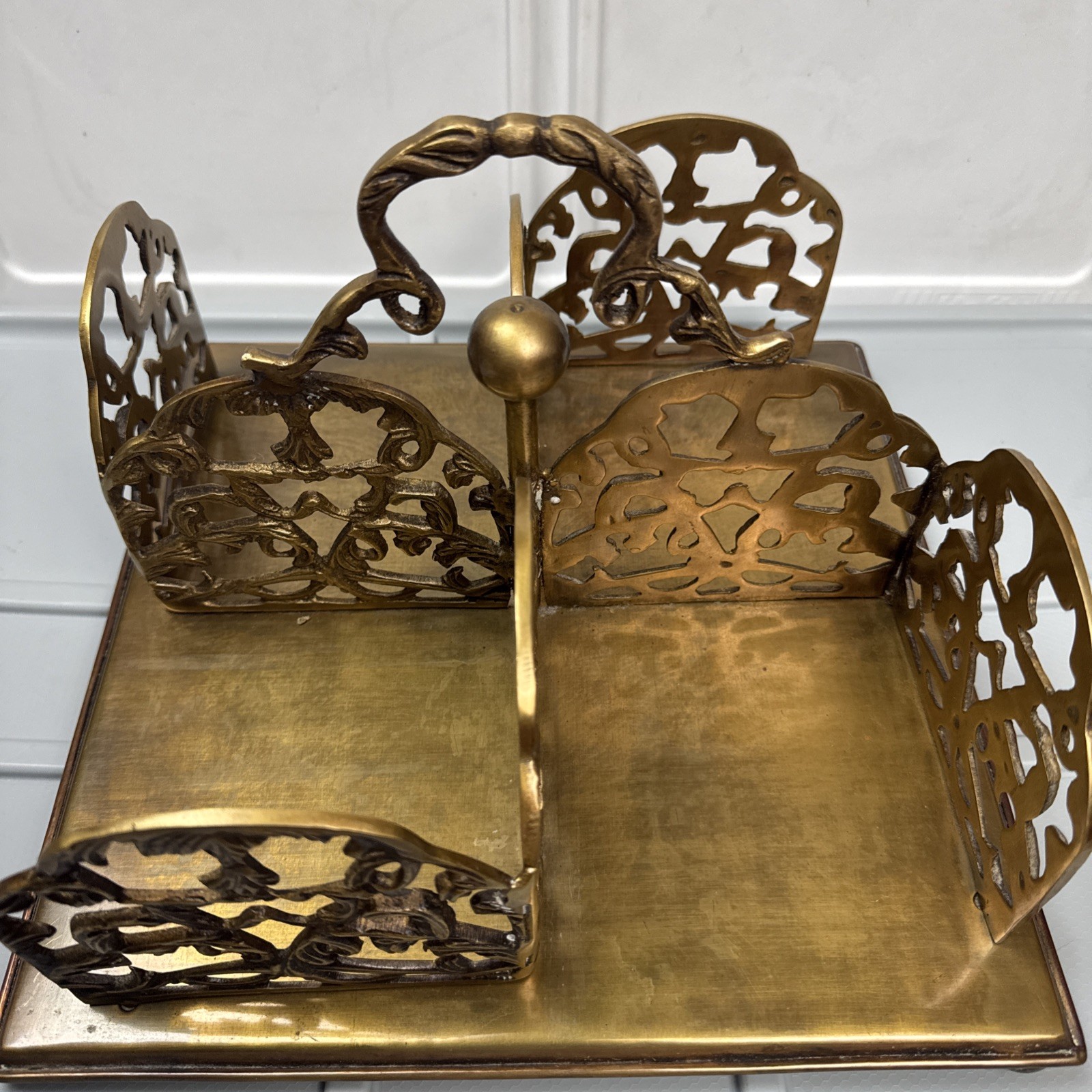 VTG RARE Ornate  Victorian Solid Brass Book Stand Caddy /Utility Caddy - READ