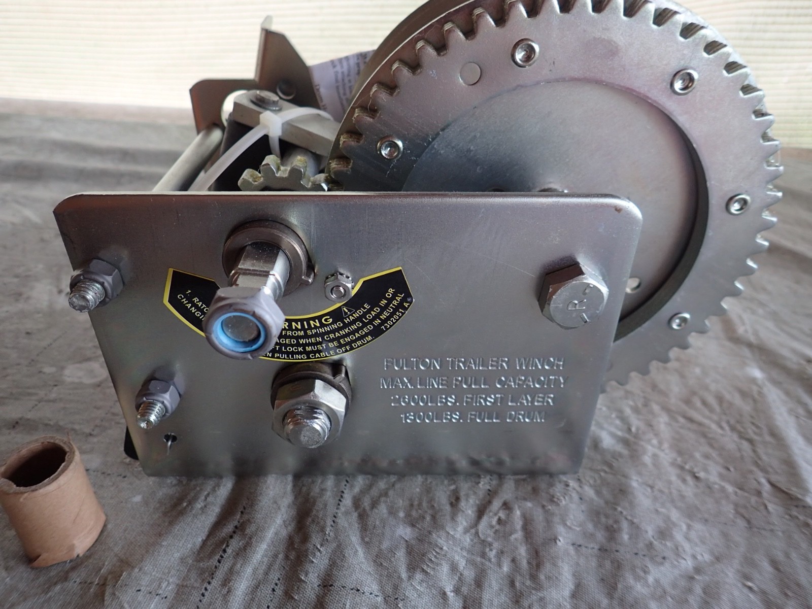 Fulton 2600 lb 2-Speed Winch #142414 Fulton 2600 lb 2-Speed Winch #142414