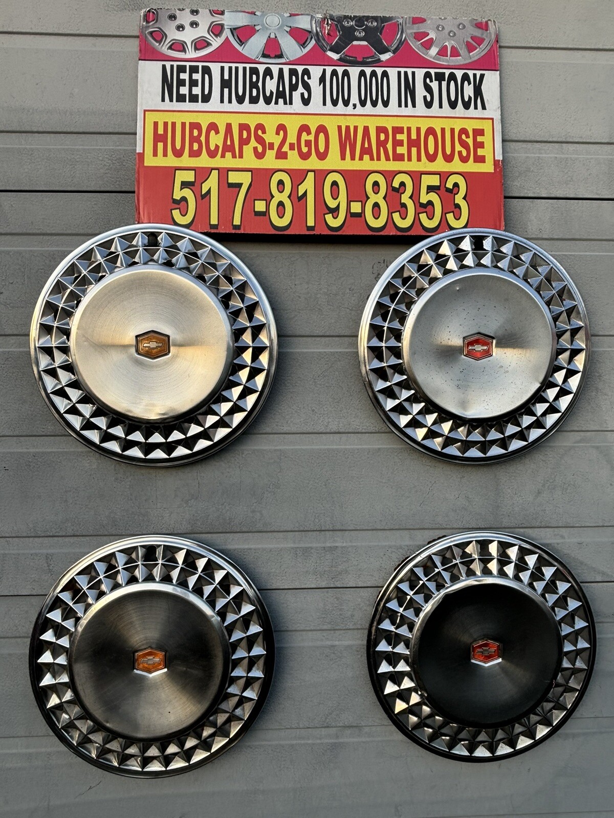1981-84 Chevrolet Malibu Elcamino 32 Hole 14” original hubcaps Set 4 Nice Rare