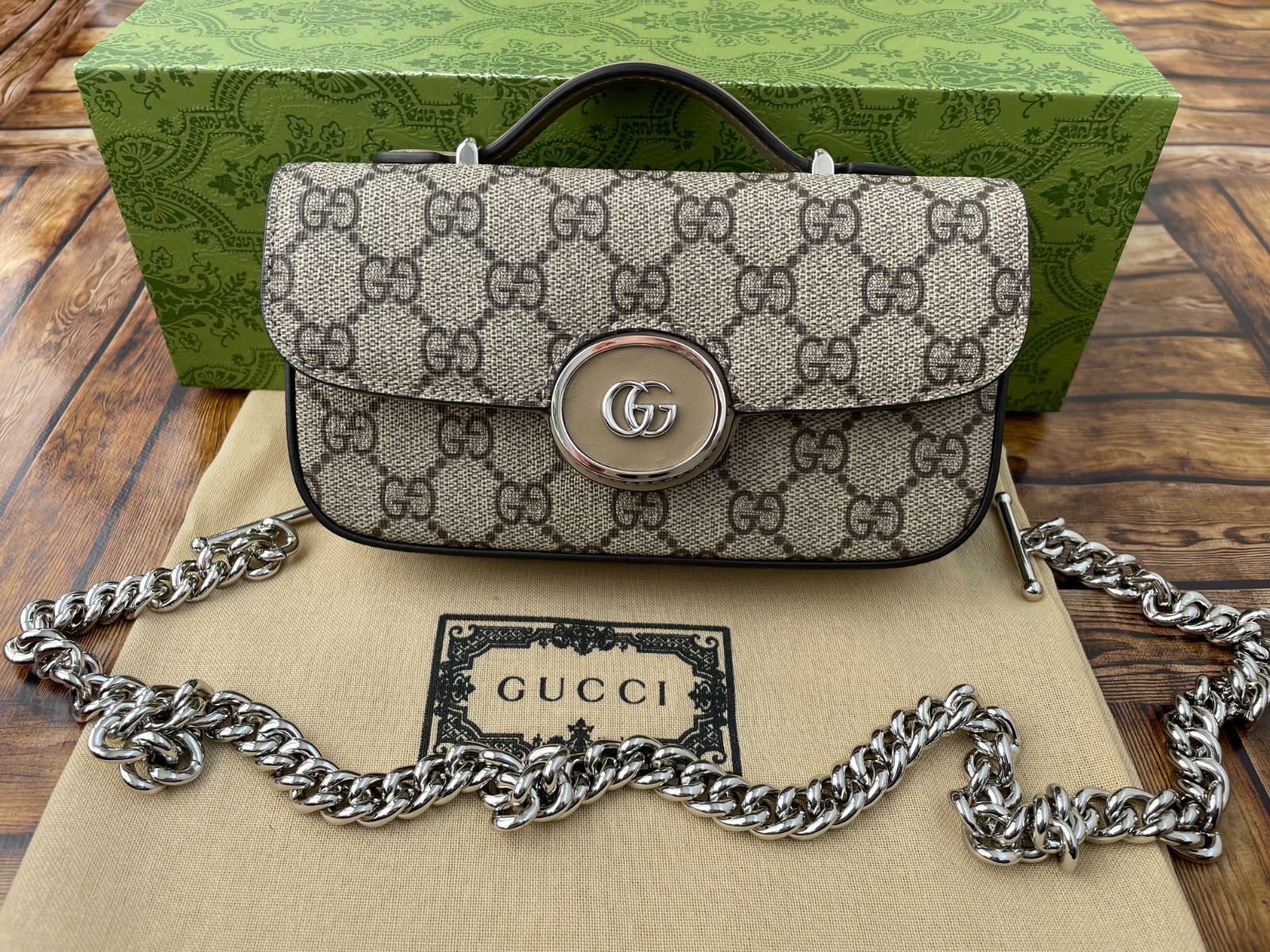 Gucci Petite Mini Bag Beige GG Canvas Silver GG & Chain 760194 Genuine