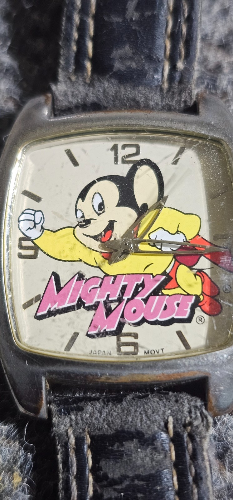 VTG Mighty Mouse Quartz Watch Unisex Silver Barrel Leather Analog VTG Mighty Mouse Quartz Watch Unisex Silver Barrel Leather Analog