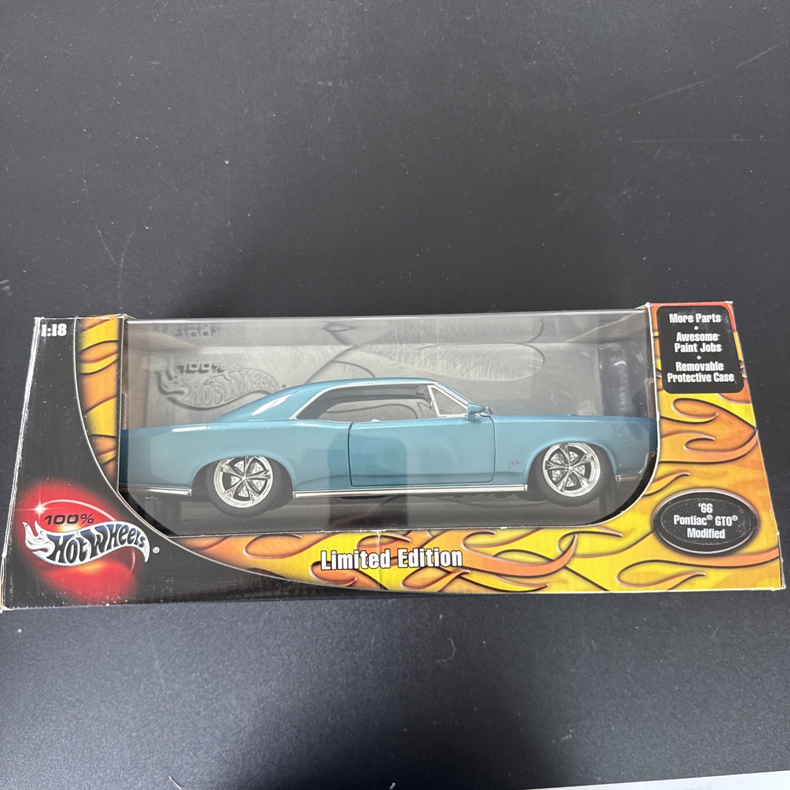 PONTIAC GTO 1966 MODIFIED HOT WHEELS Limited Edition 1:18 2003 100% metal