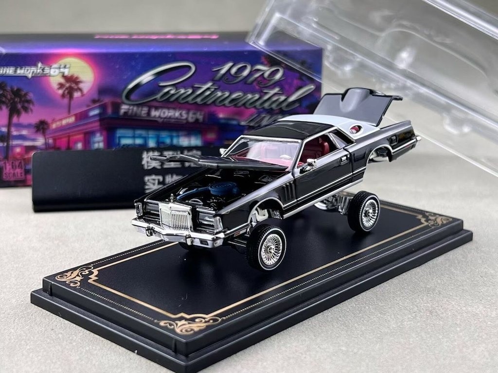 FW 1979 Lincoln Continental Lowrider Mark V 1/64 Alloy Car Model Collection