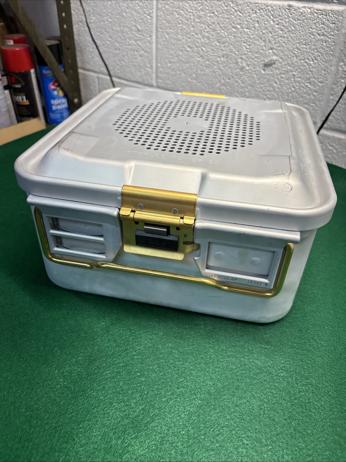 Aesculap Sterilcontainer S2 Half-Size Medical Sterilization Container JS342 JS38