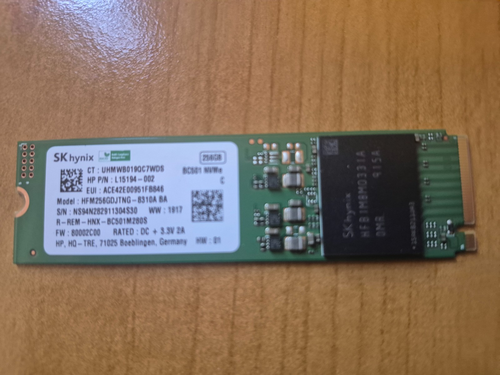 SK Hynix BC501 256GB NVMe SSD Solid State Drive HFM256GDJTNG-8310A BA SK Hynix BC501 256GB NVMe SSD Solid State Drive HFM256GDJTNG-8310A BA