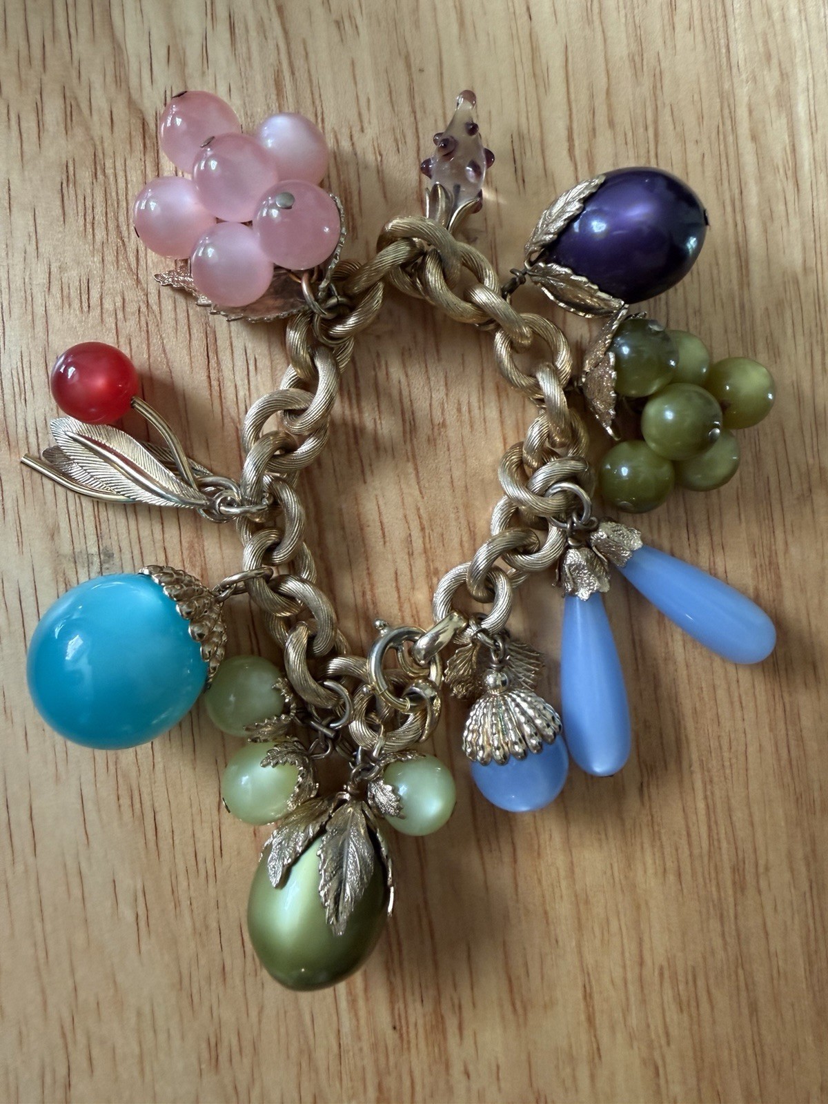 Napier Tropicana 1950s Vintage Lucite Charm Bracelet