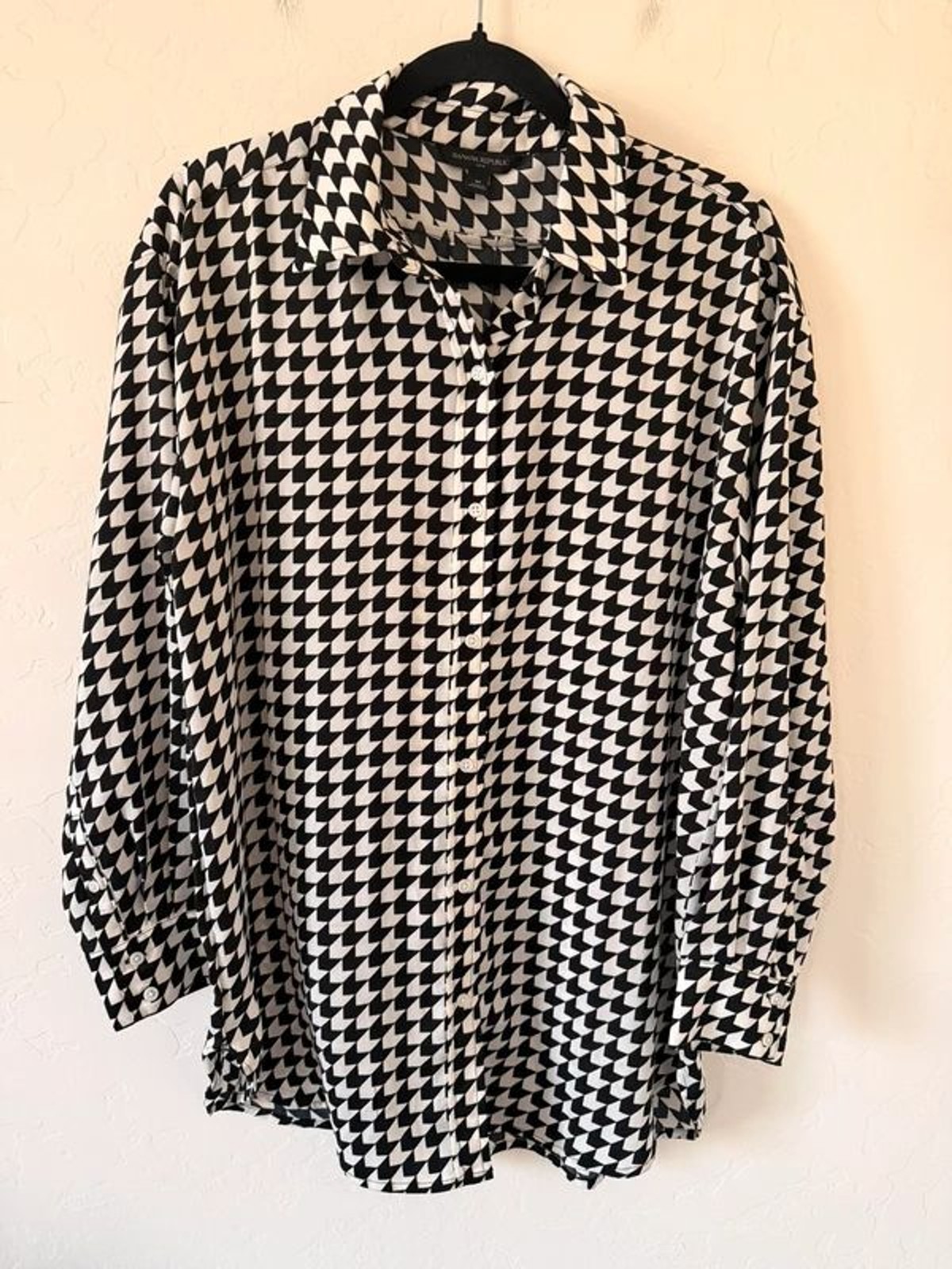 Banana Republic Houndstooth Print Size M
