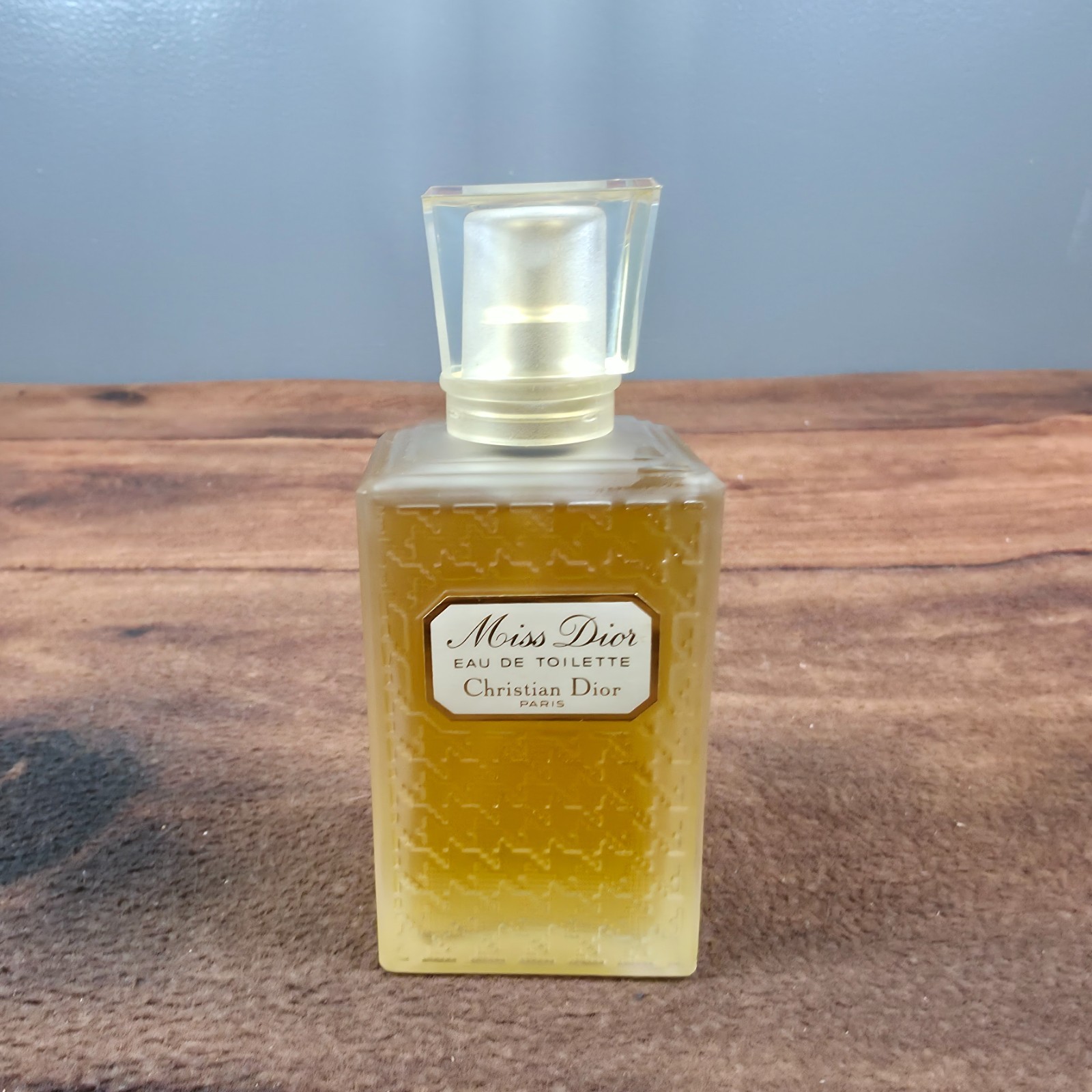 Vintage 2001 Christian Dior Miss Dior 3.4oz  Womens Eau de Toilette Paris France