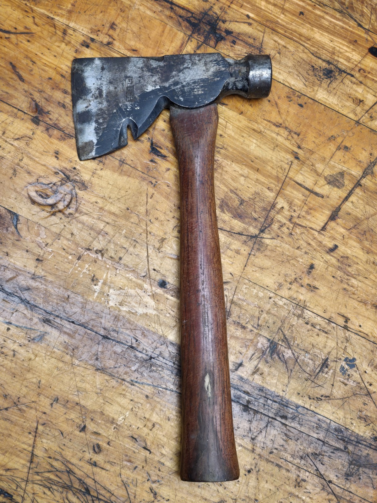VINTAGE Genuine Plumb Red Handle Carpenter Roofing Hatchet Hammer VINTAGE Genuine Plumb Red Handle Carpenter Roofing Hatchet Hammer