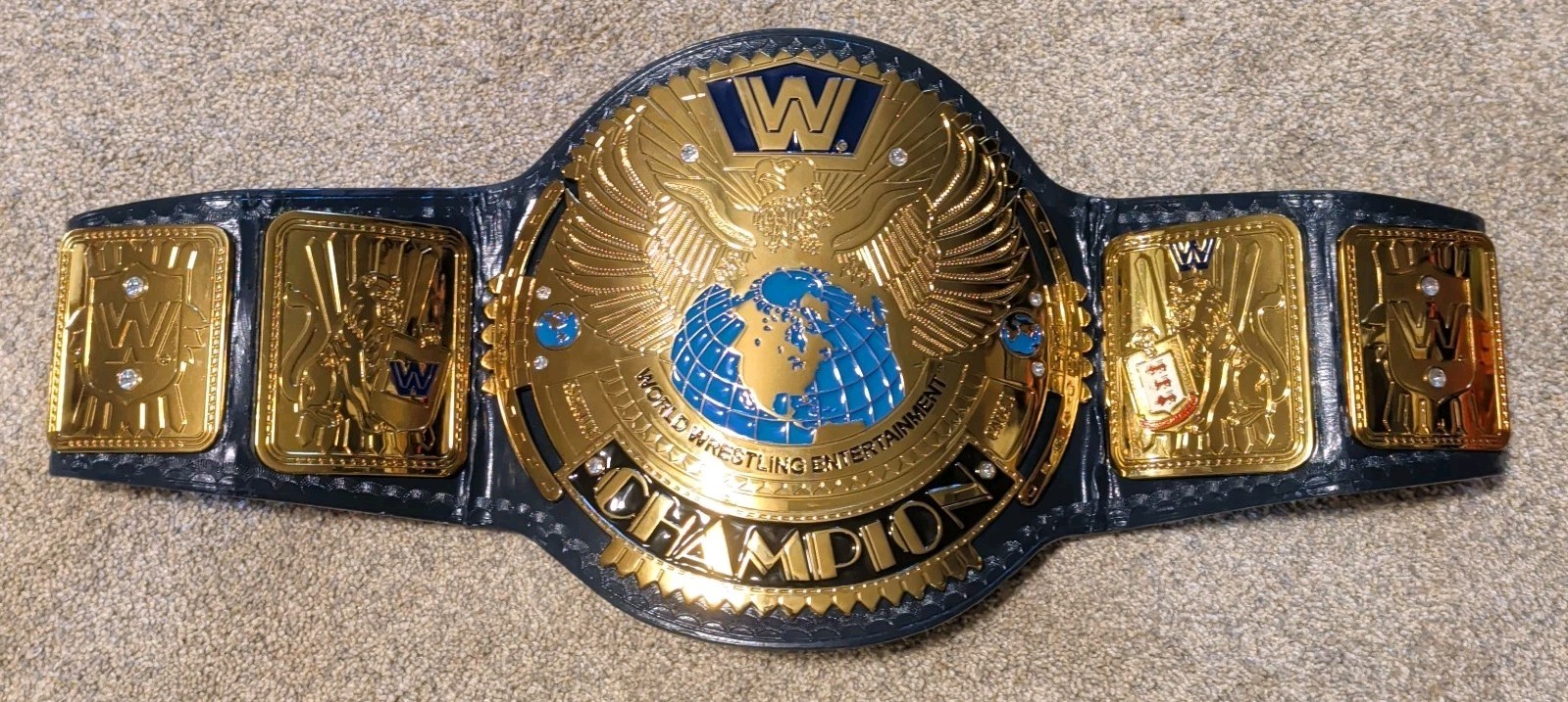 OFFICIAL Blue Big Eagle Replica - World Championship Belt - WWE Shop OFFICIAL Blue Big Eagle Replica - World Championship Belt - WWE Shop