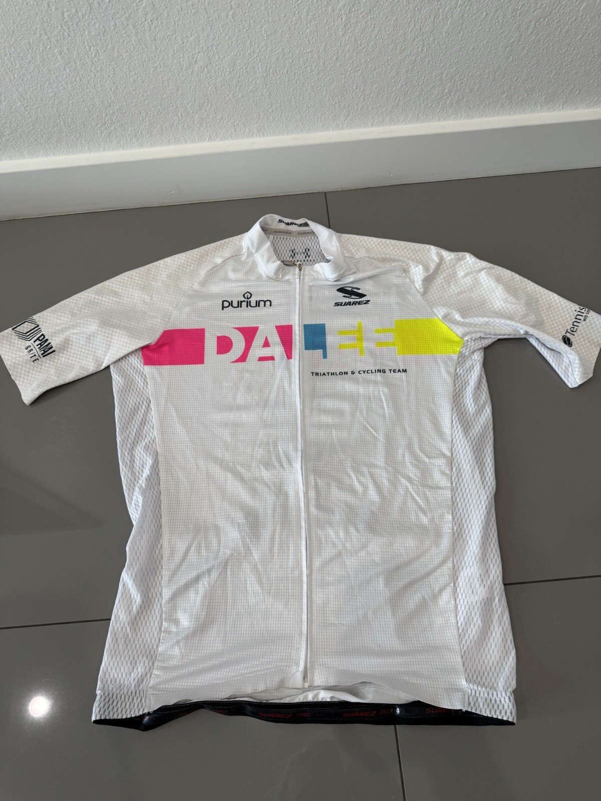Suarez PRO Men\'s Cycling Jersey Size L WHITE Suarez PRO Men\'s Cycling Jersey Size L WHITE
