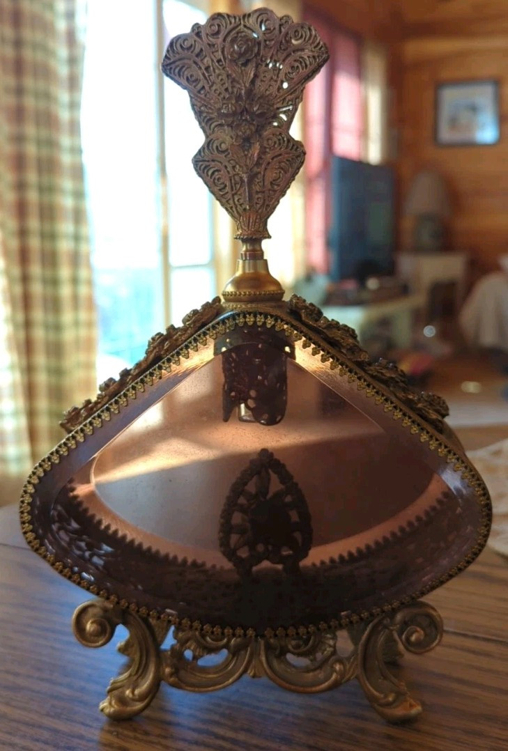 Vintage Large Beveled Glass Floral Gold Gilt Brass Ormolu Footed Perfume Bottle Vintage Large Beveled Glass Floral Gold Gilt Brass Ormolu Footed Perfume Bottle