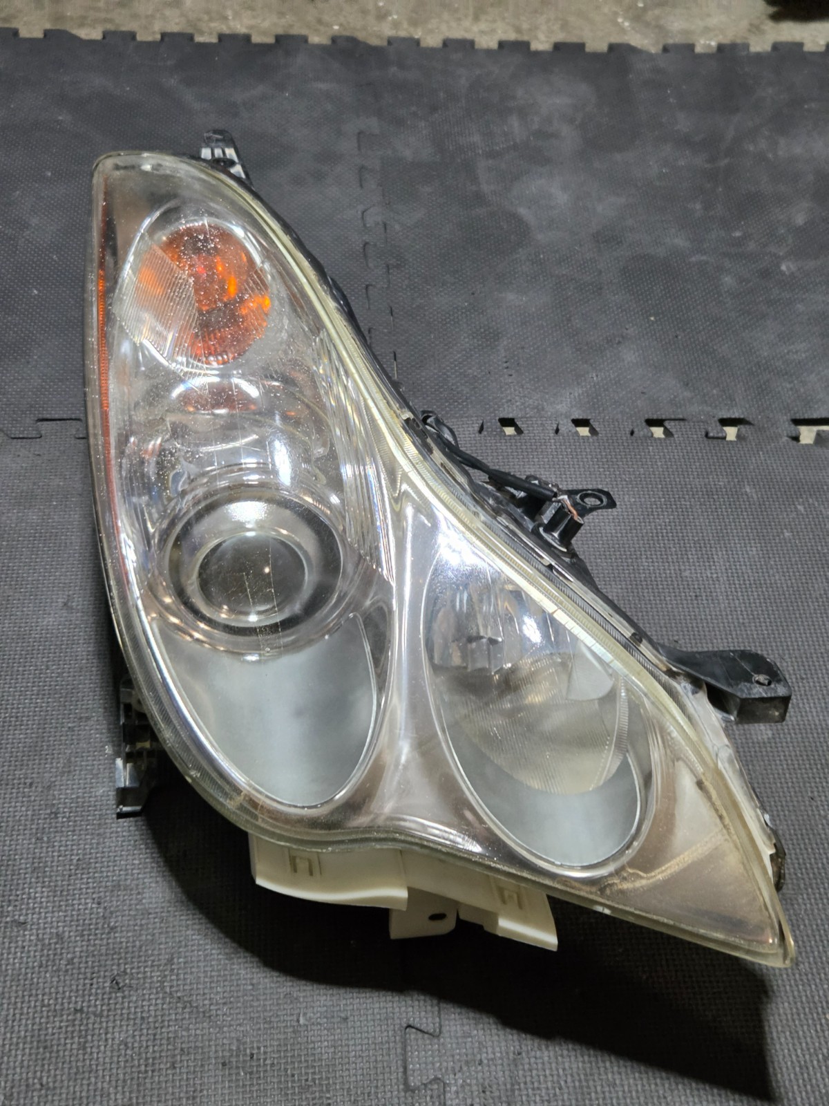 2008-2015 Infiniti EX35 EX37 QX50 Right Passenger Halogen Headlight.