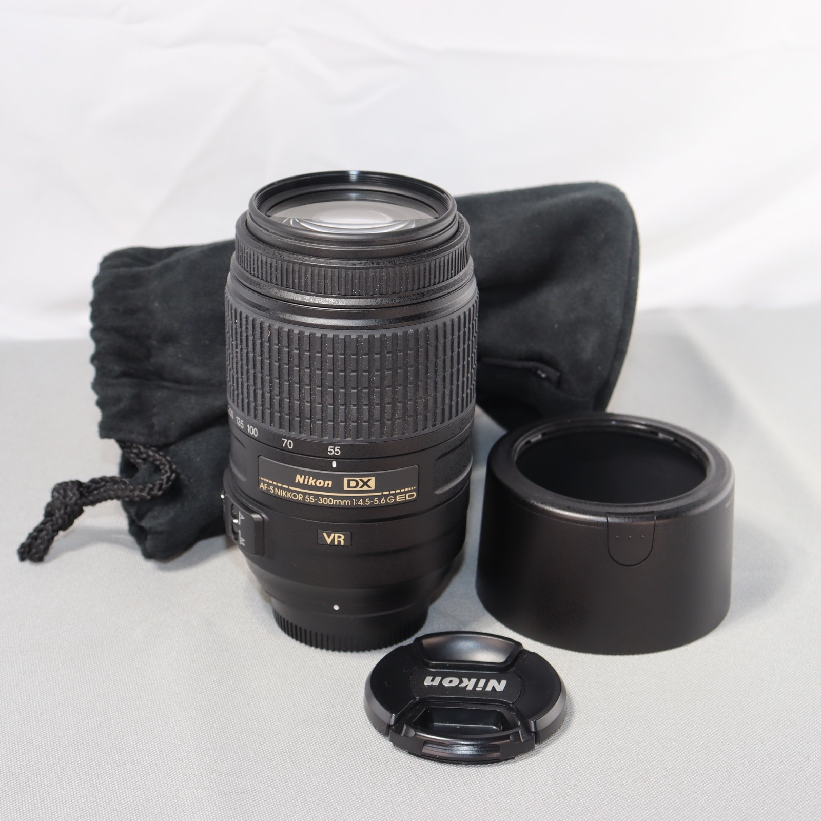 Nikon Nikkor 55-300mm f/4.5-5.6 VR AF-S ED Zoom DSLR Camera Lens *VERY GOOD* Nikon Nikkor 55-300mm f/4.5-5.6 VR AF-S ED Zoom DSLR Camera Lens *VERY GOOD*