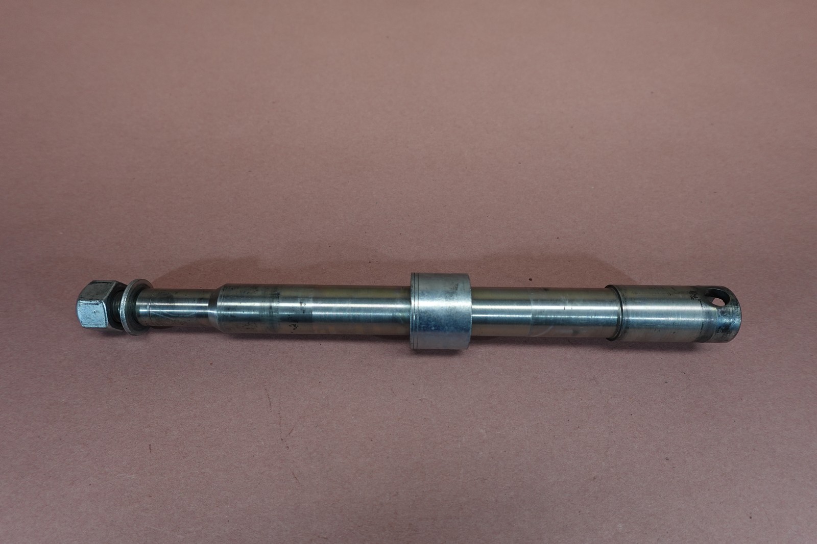 2000-2011 Harley Davidson Heritage Softail FLSTC Front Axle Pivot Bolt Wheel Rim