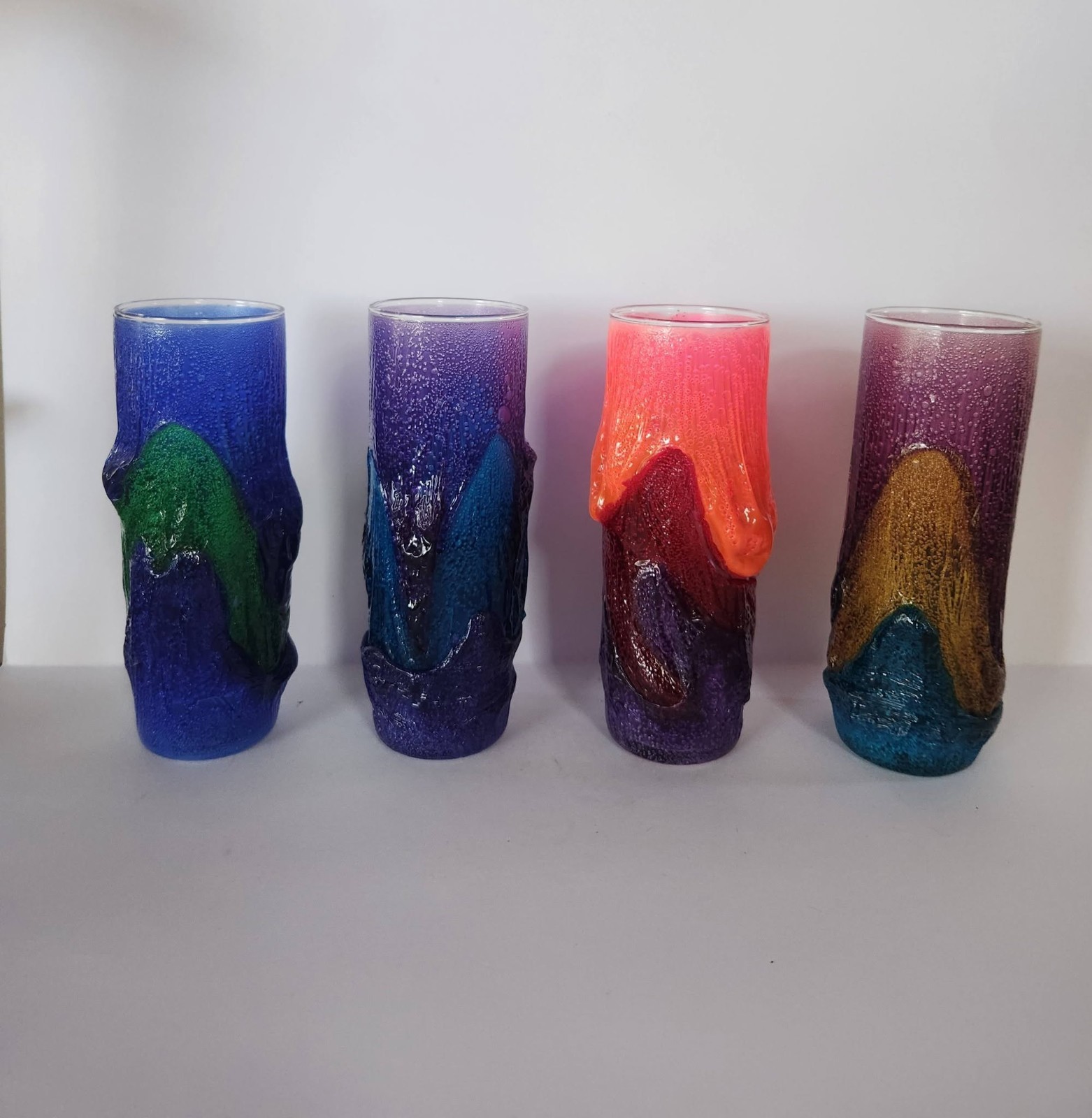 Vintage Italian Handblown Glass Tumbler Set of Four Vintage Italian Handblown Glass Tumbler Set of Four