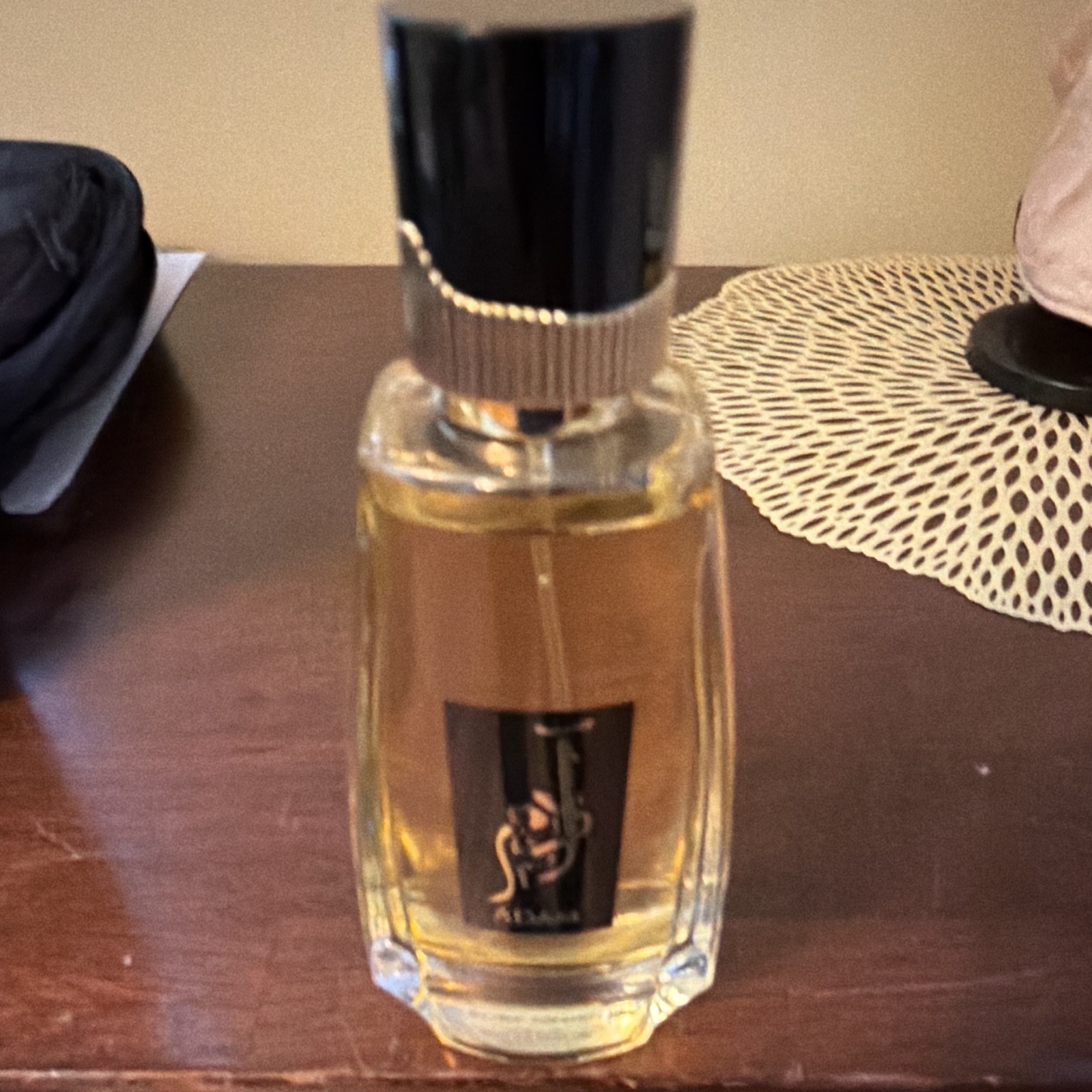 KUNOOZ ADAM Fragrance Eau de Parfum Spray Regular Size 100 ml w/ Box KUNOOZ ADAM Fragrance Eau de Parfum Spray Regular Size 100 ml w/ Box