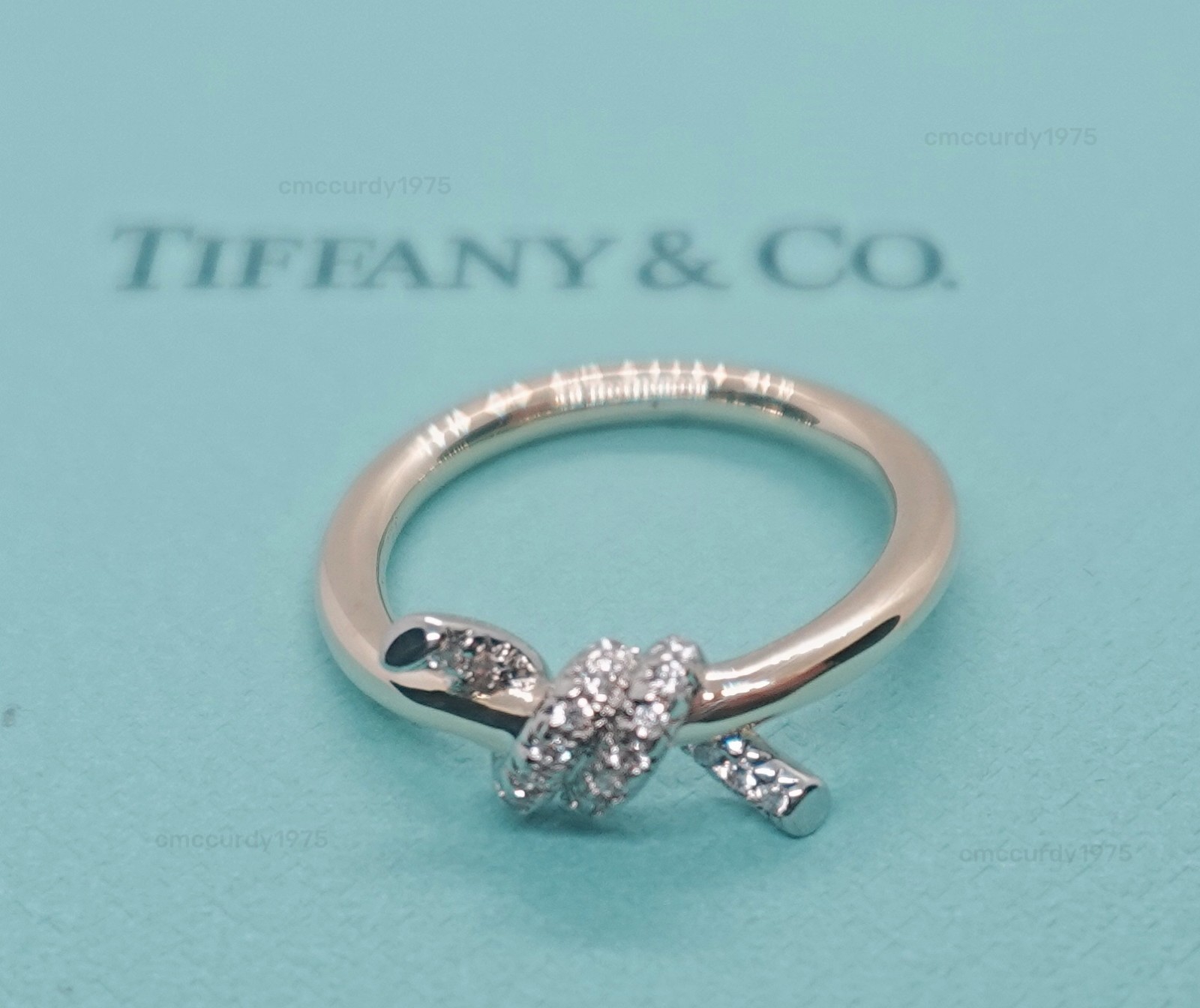 GiftTlfanyCoKnot Ring in 18k Yellow Gold 0.05 CTW size 7 GiftTlfanyCoKnot Ring in 18k Yellow Gold 0.05 CTW size 7