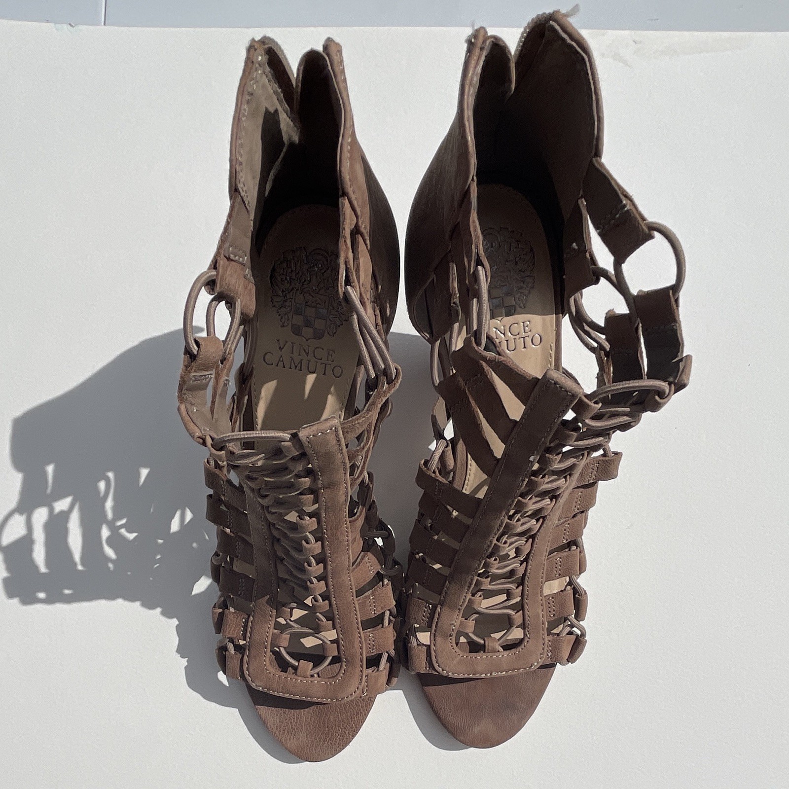 Vince Camuto Women’s Size 8.5 Woven Stretch Sandals Beige Open Toe