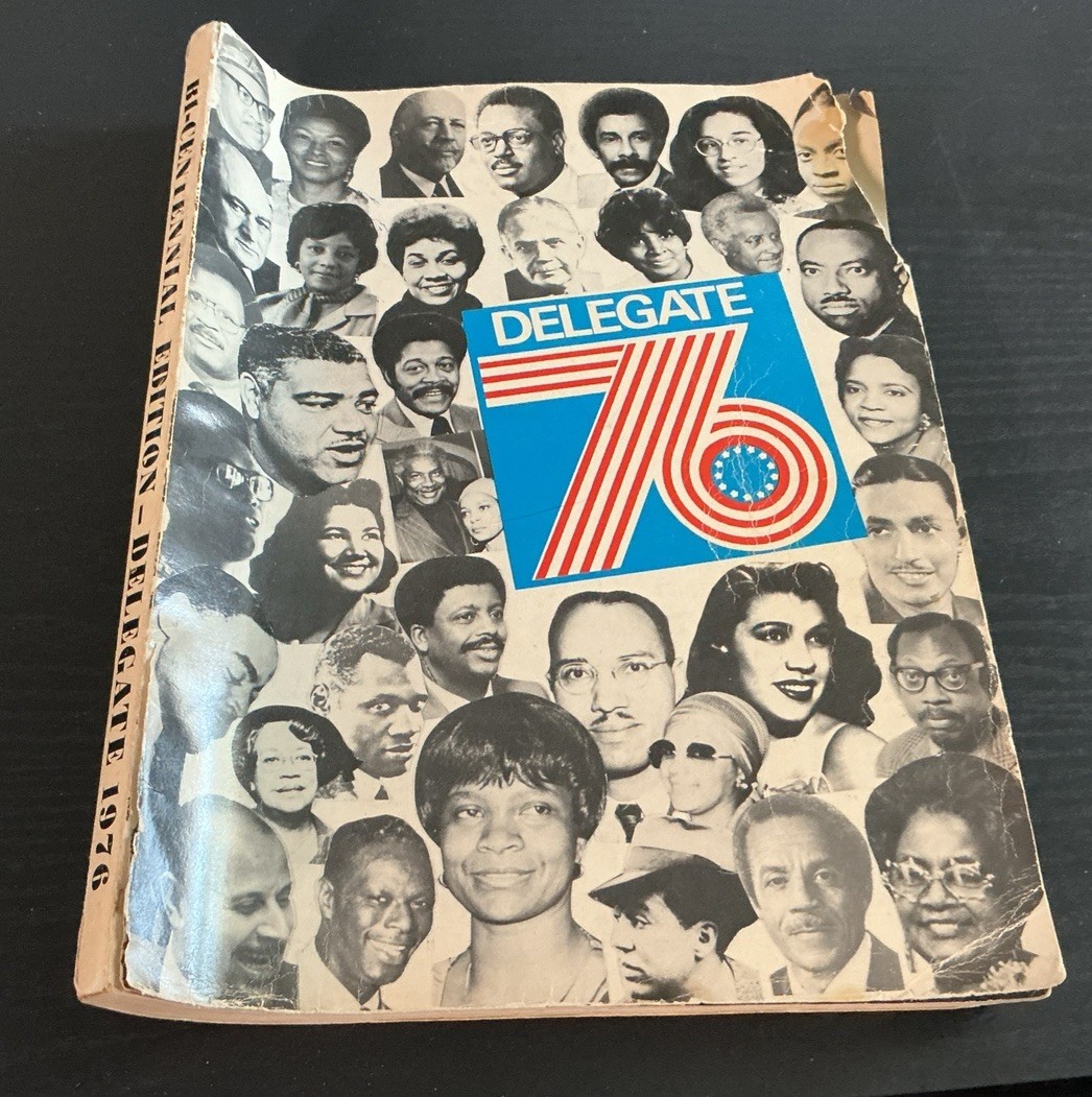 Bi-Centennial Edition Delegate 1976 Democratic Party Guide Book Magazine Bi-Centennial Edition Delegate 1976 Democratic Party Guide Book Magazine