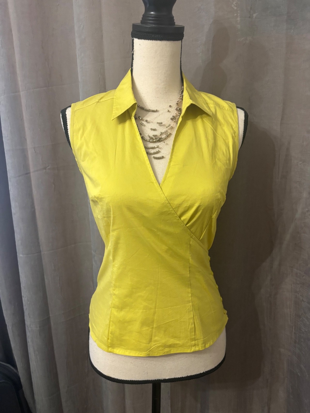 NEW H&M YELLOW STRETCH TOP SHIRT SIZE 6