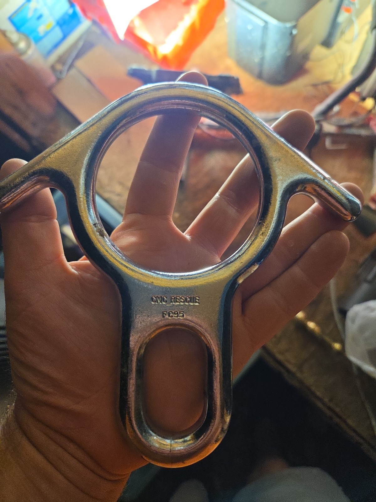 FC95 CMC Rescue Figure 8 Descender Rescue Rack Belay Device NFPA Rated USA Made FC95 CMC Rescue Figure 8 Descender Rescue Rack Belay Device NFPA Rated USA Made
