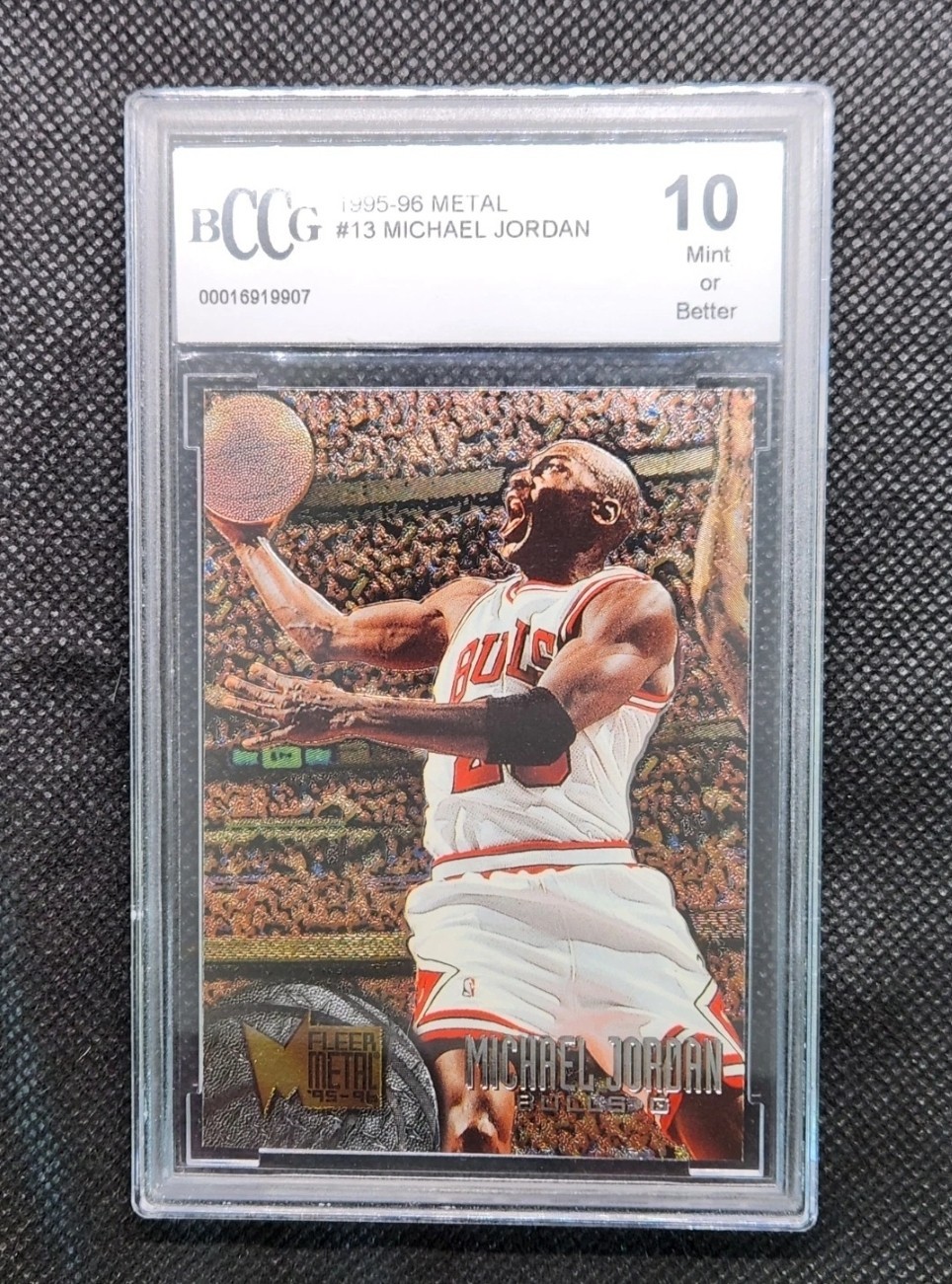 1995-96 Michael Jordan Fleer Metal #13 Gem BECKETT BCCG 10  Bulls GOAT HOF MVP