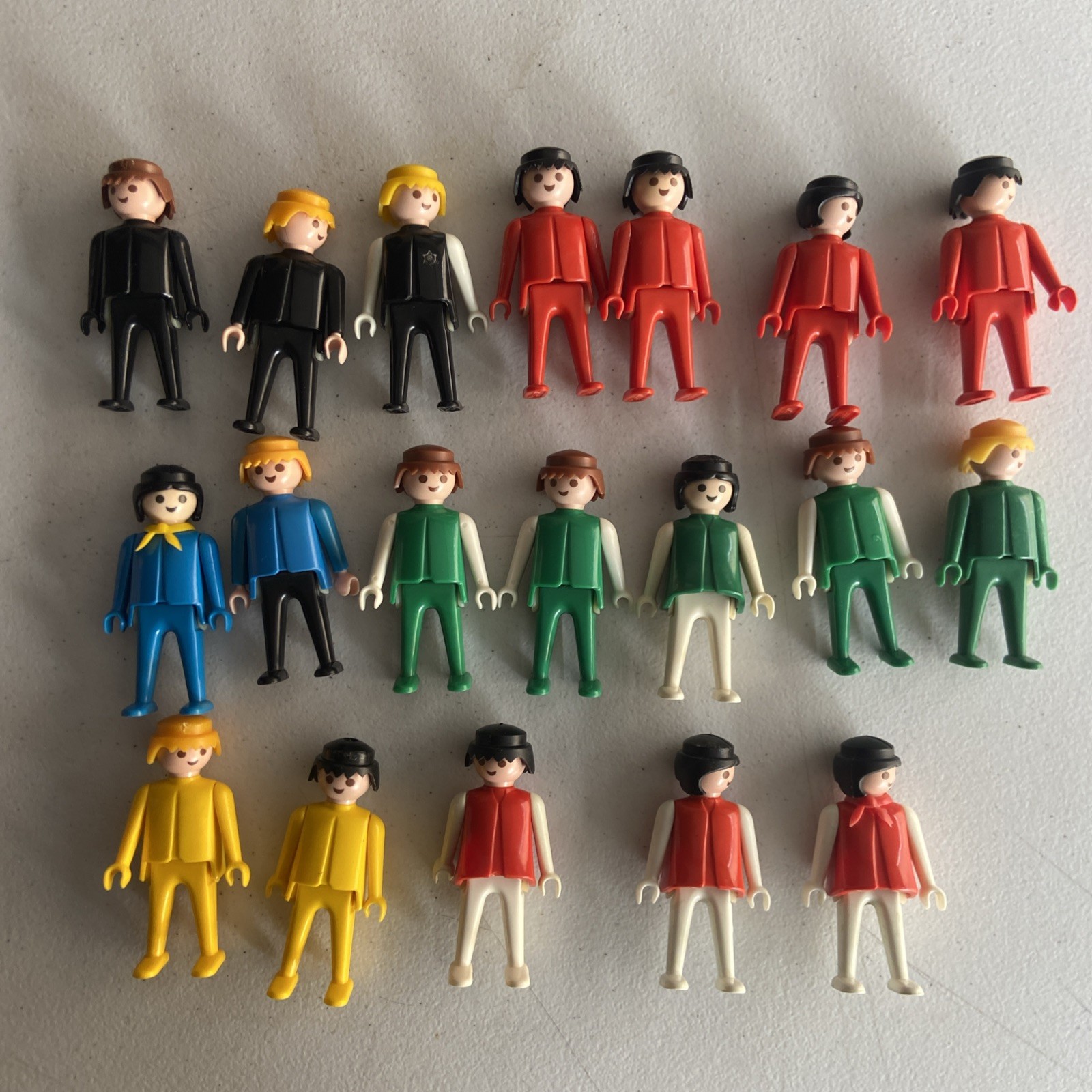 Playmobil Geobra Vintage 1974 People Figures Lot - 19 People Playmobil Geobra Vintage 1974 People Figures Lot - 19 People