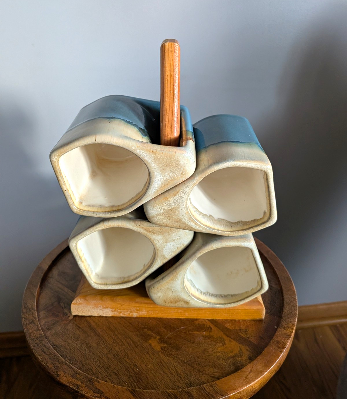 VTG Rodolfo Padilla Stacking Coffee Mugs Set 4 Wood Rack Teal Blue Drip Glaze VTG Rodolfo Padilla Stacking Coffee Mugs Set 4 Wood Rack Teal Blue Drip Glaze