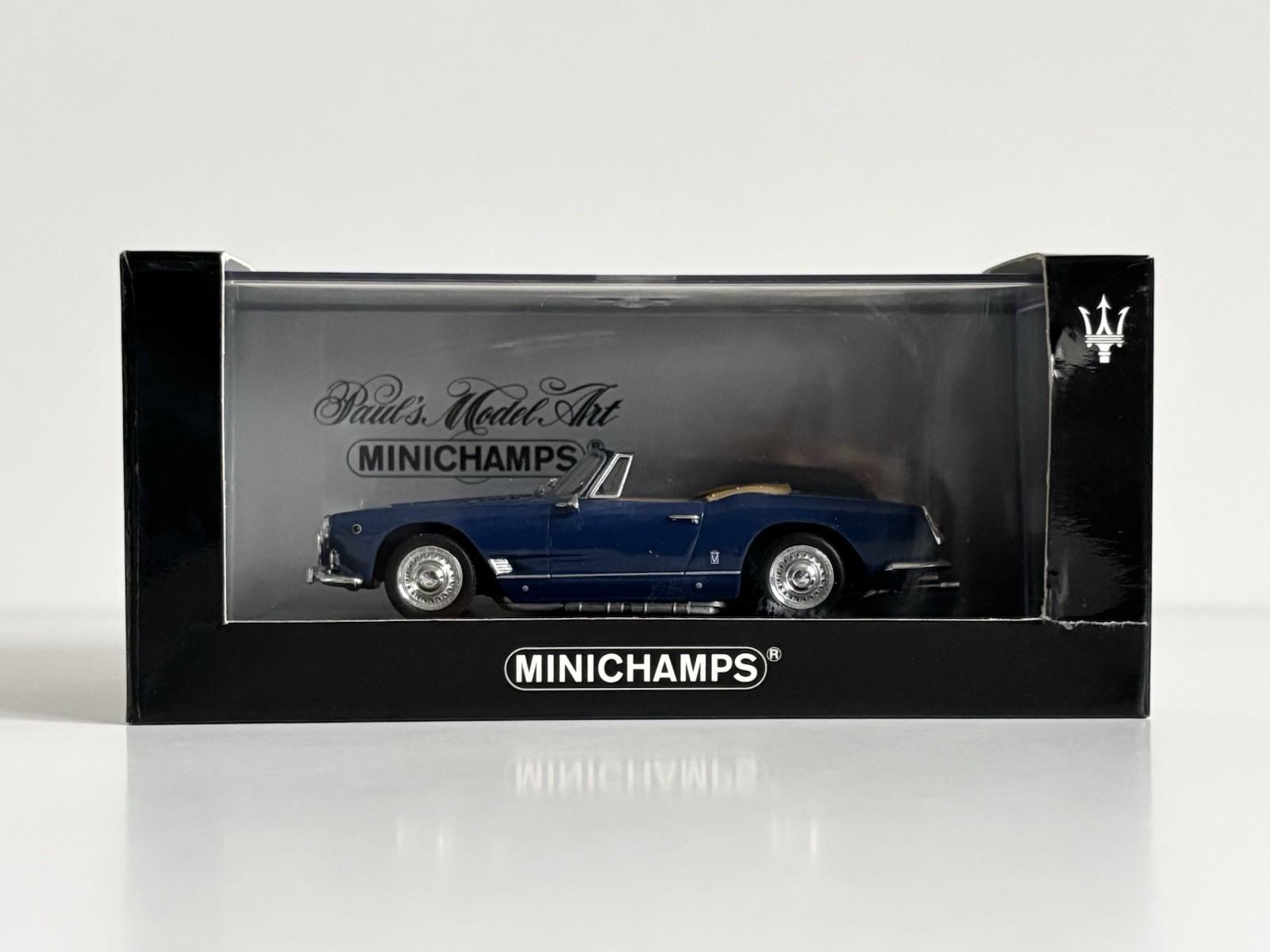 Rare 1:43 Minichamps 1961 Maserati 3500 GT Vignale Spider Blue Limited Edition Rare 1:43 Minichamps 1961 Maserati 3500 GT Vignale Spider Blue Limited Edition