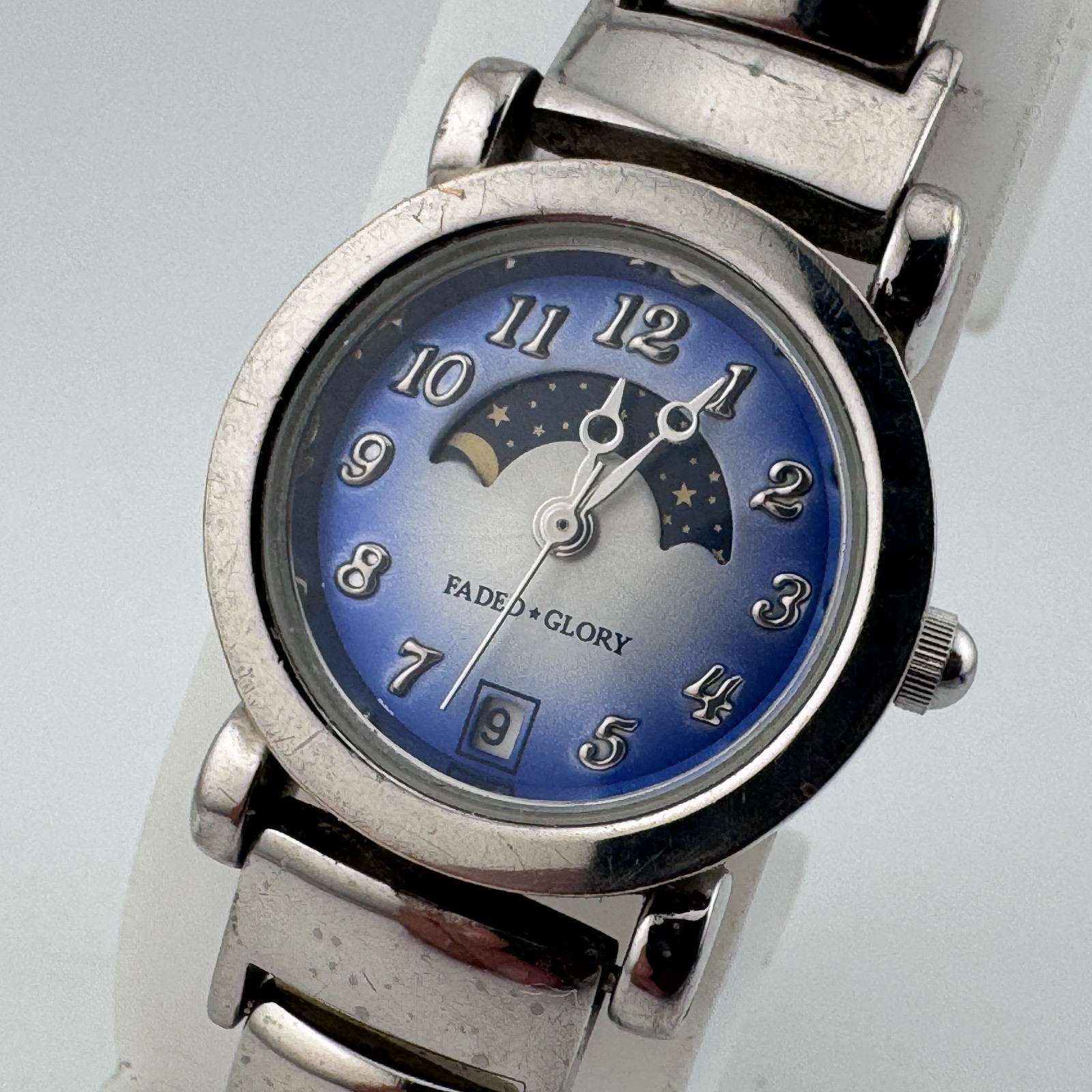 VTG Faded Glory Japan Quartz Watch Women Moon Phase Date Silver New Batter 7.25\