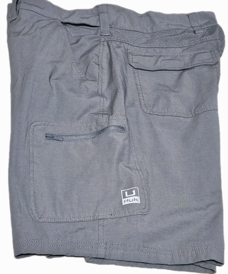 Huk Performance Fishing Mens Cargo Fishing Shorts Charcoal Gray-(L) New